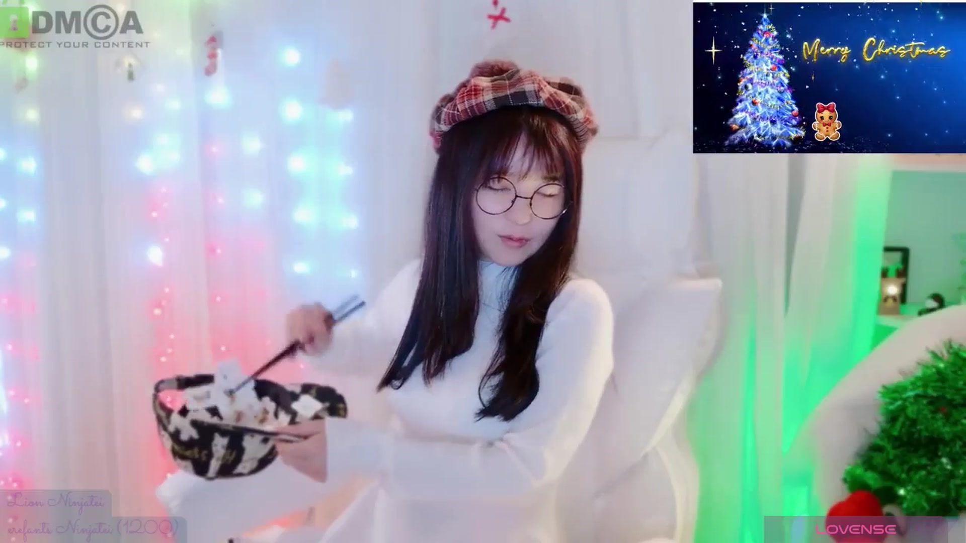 Gallery image thumbnail from meowtheworld's myfreecams stream on, 11/29/2025, 07:05 image 18 of 20