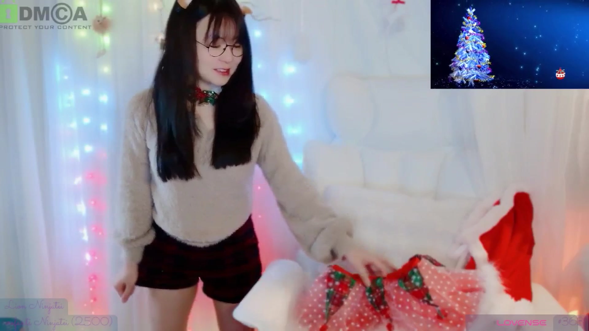 Gallery image thumbnail from meowtheworld's myfreecams stream on, 11/30/2025, 05:17 image 7 of 20