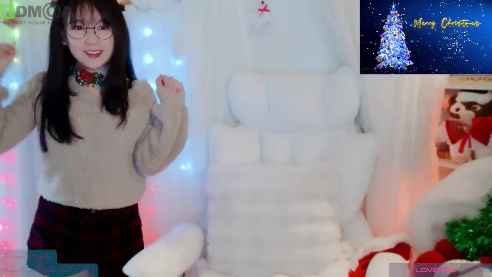 Gallery image thumbnail from meowtheworld's myfreecams stream on, 11/30/2025, 05:17 image 12 of 20