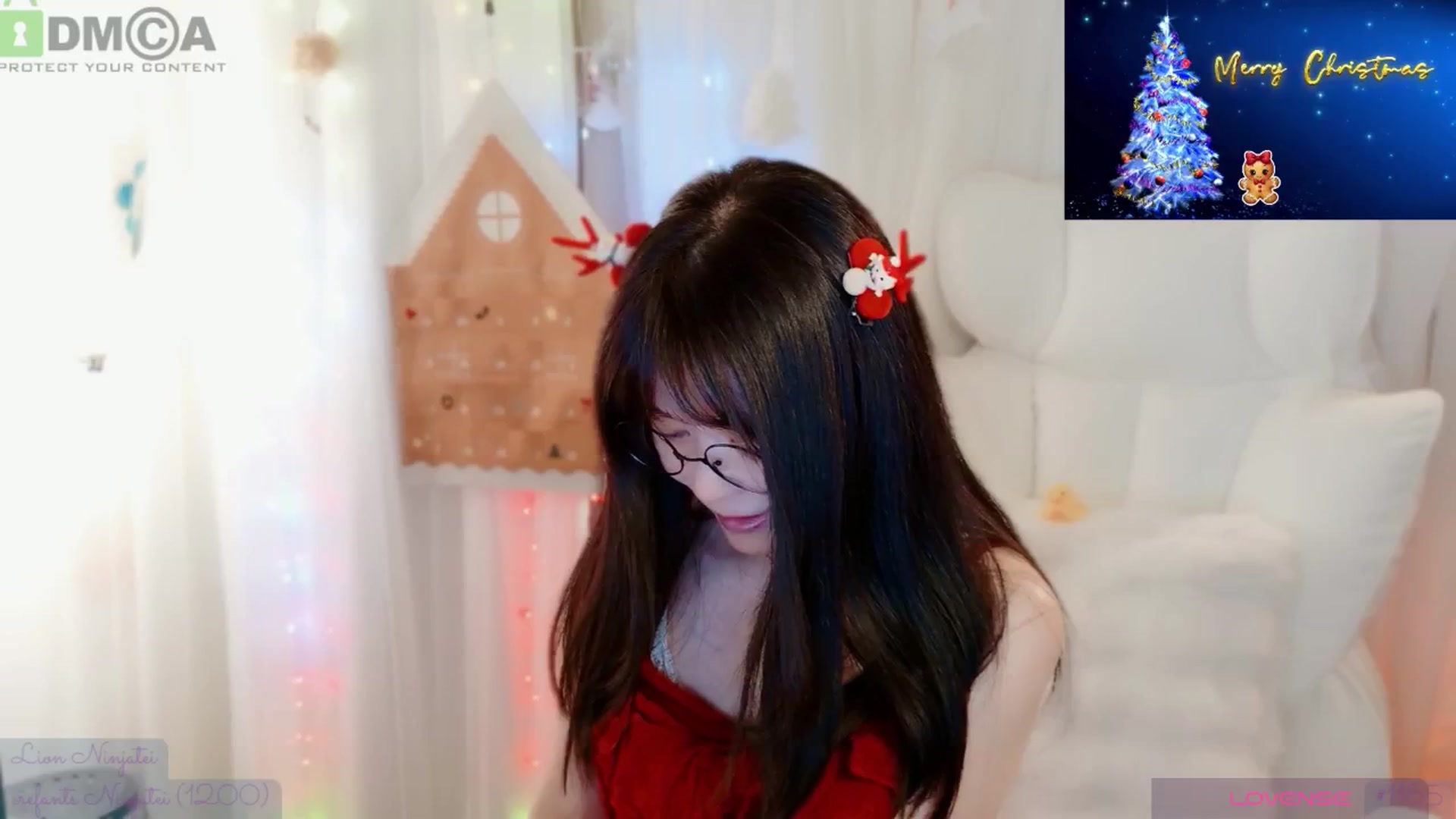 Gallery image thumbnail from meowtheworld's myfreecams stream on, 12/21/2025, 06:08 image 9 of 20