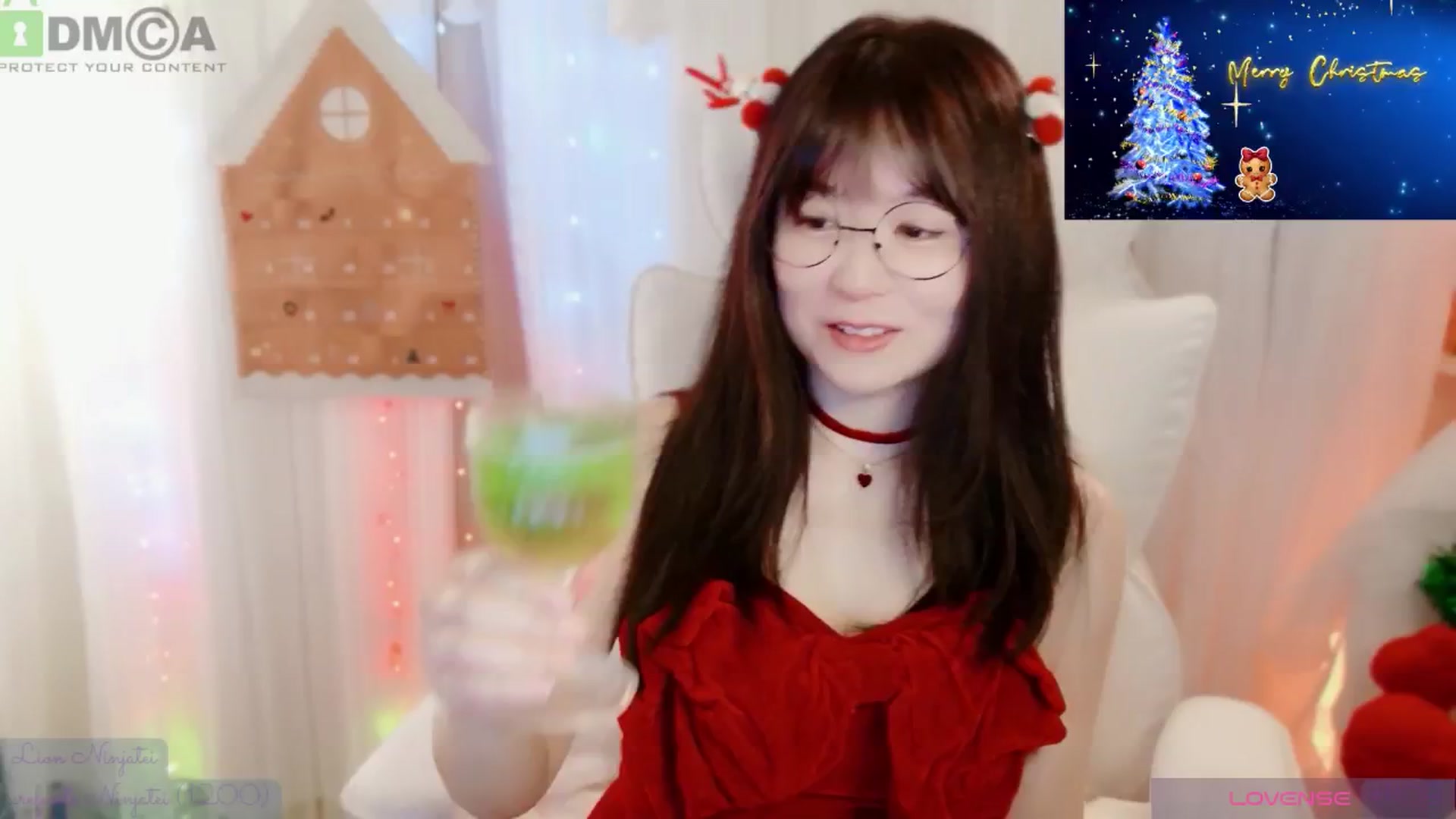 Gallery image thumbnail from meowtheworld's myfreecams stream on, 12/21/2025, 06:08 image 14 of 20