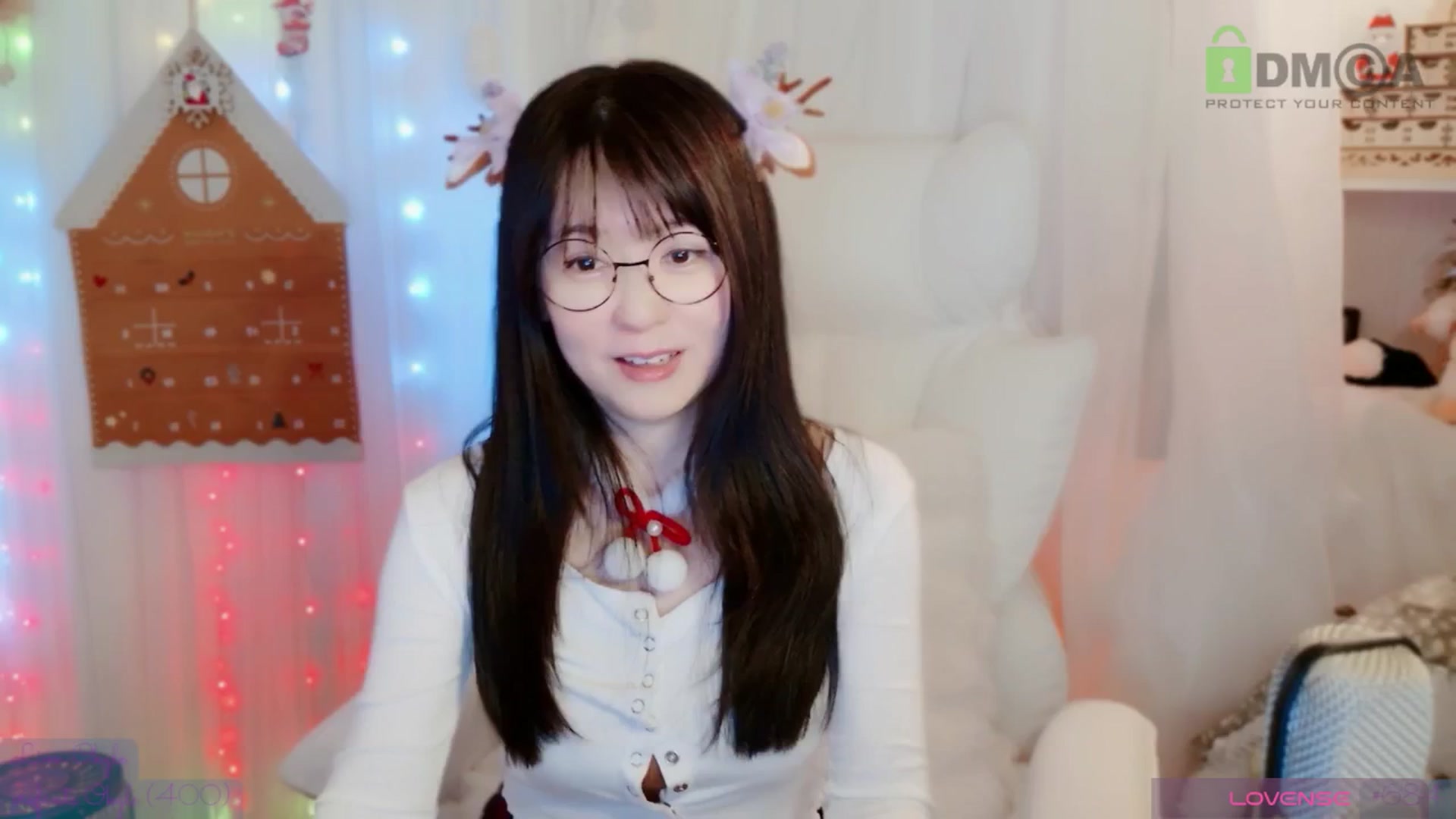 Gallery image thumbnail from meowtheworld's myfreecams stream on, 12/28/2025, 06:31 image 13 of 20