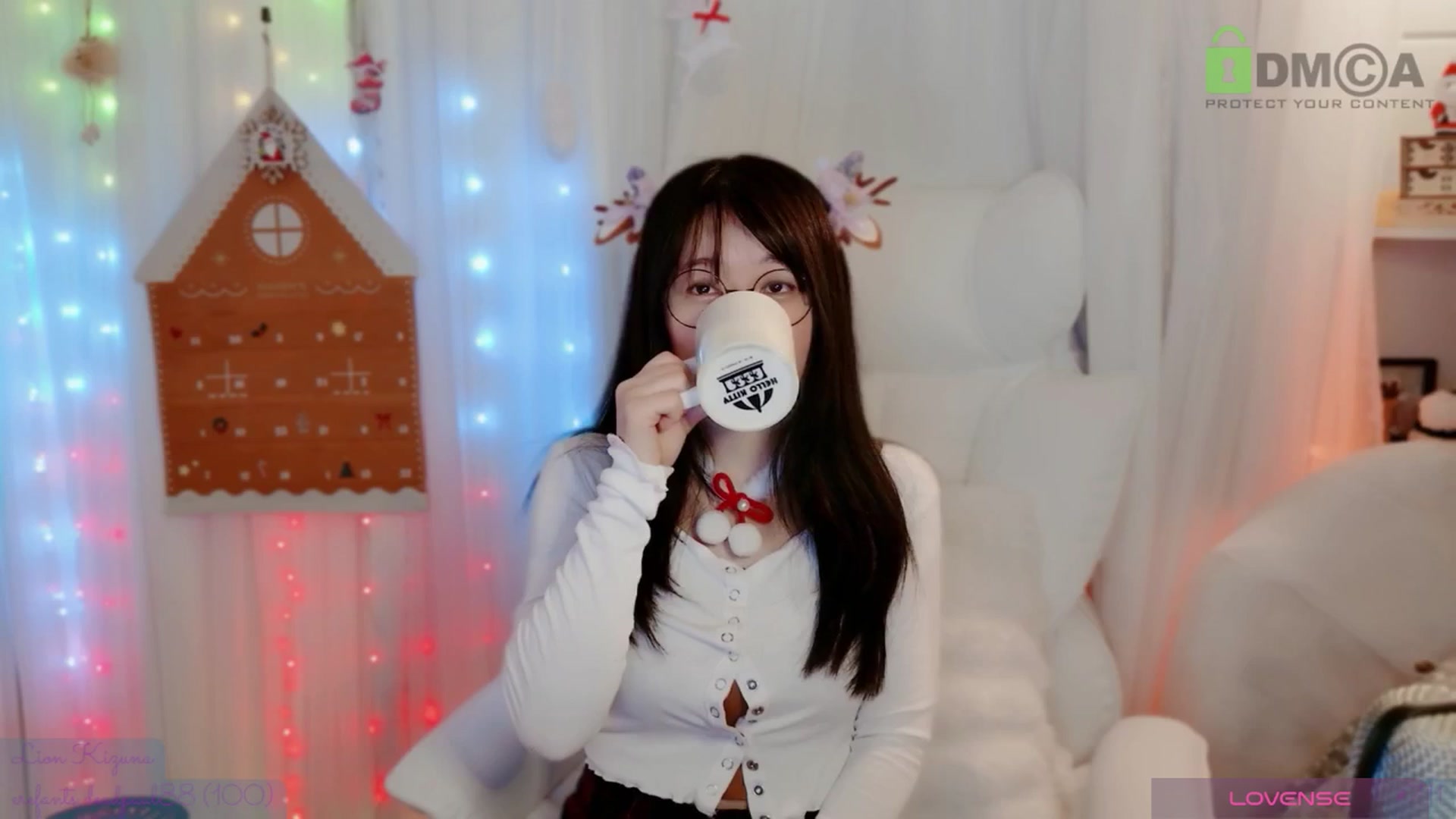 Gallery image thumbnail from meowtheworld's myfreecams stream on, 12/28/2025, 06:31 image 8 of 20