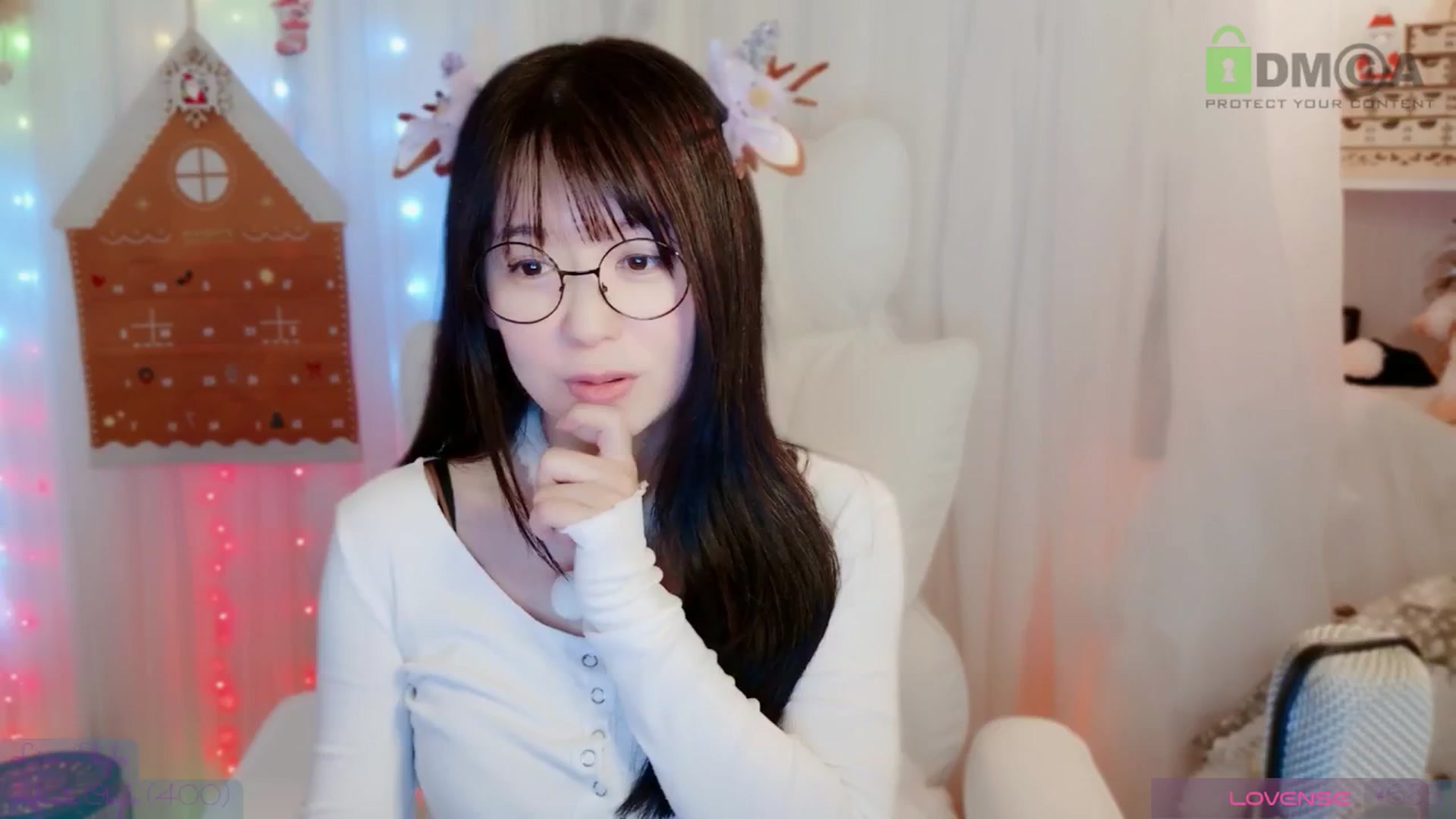Gallery image thumbnail from meowtheworld's myfreecams stream on, 12/28/2025, 06:31 image 14 of 20