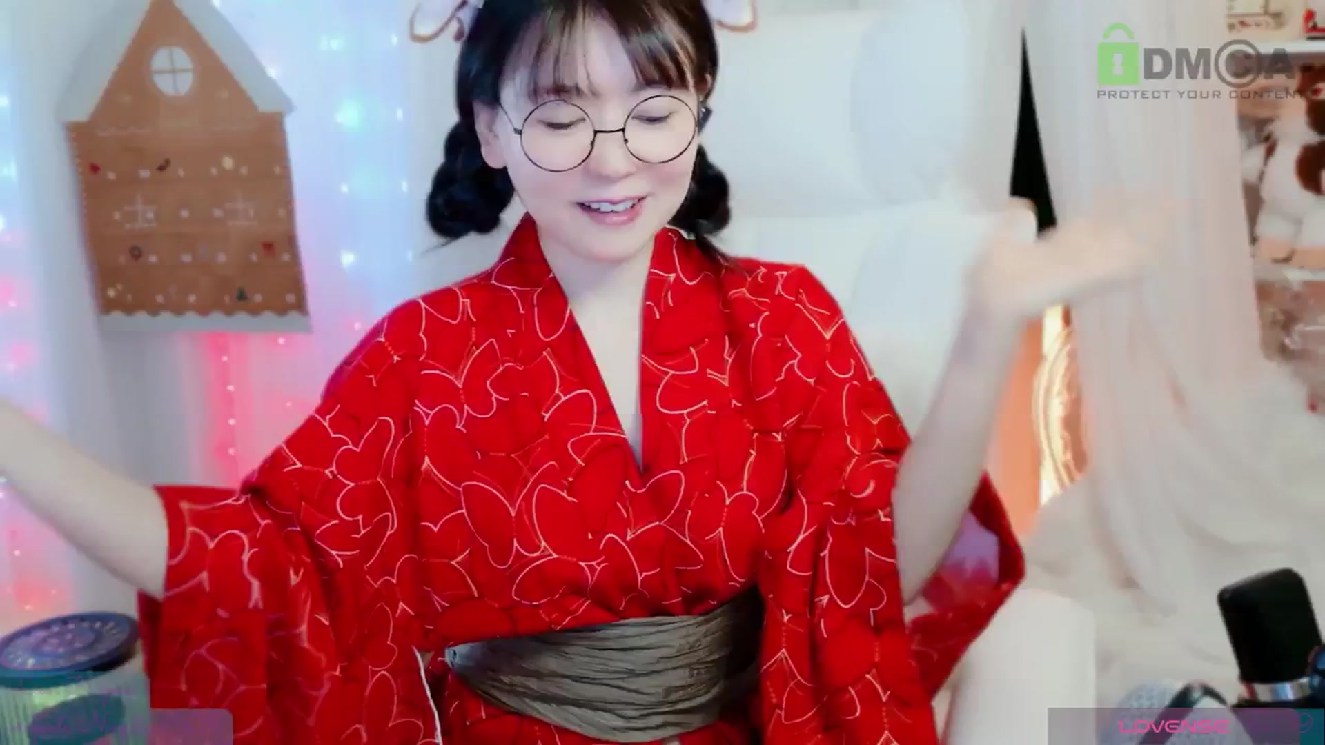 Gallery image thumbnail from meowtheworld's myfreecams stream on, 01/05/2026, 07:38 image 4 of 20