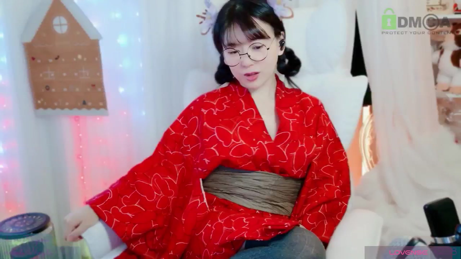 Gallery image thumbnail from meowtheworld's myfreecams stream on, 01/05/2026, 07:38 image 2 of 20