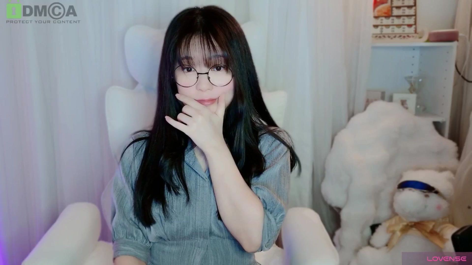 Gallery image thumbnail from meowtheworld's myfreecams stream on, 01/11/2026, 10:01 image 11 of 20