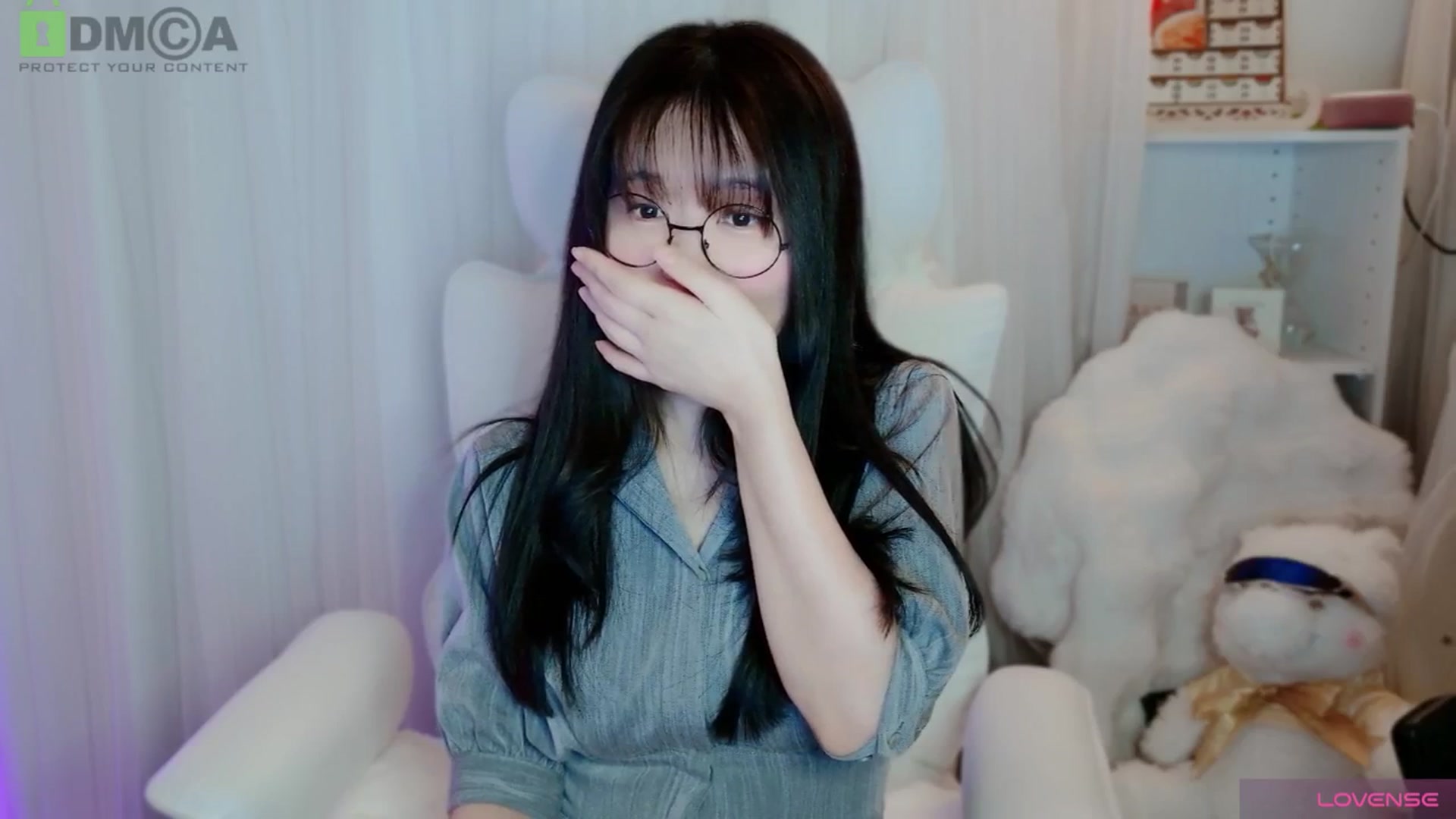 Gallery image thumbnail from meowtheworld's myfreecams stream on, 01/11/2026, 10:01 image 13 of 20