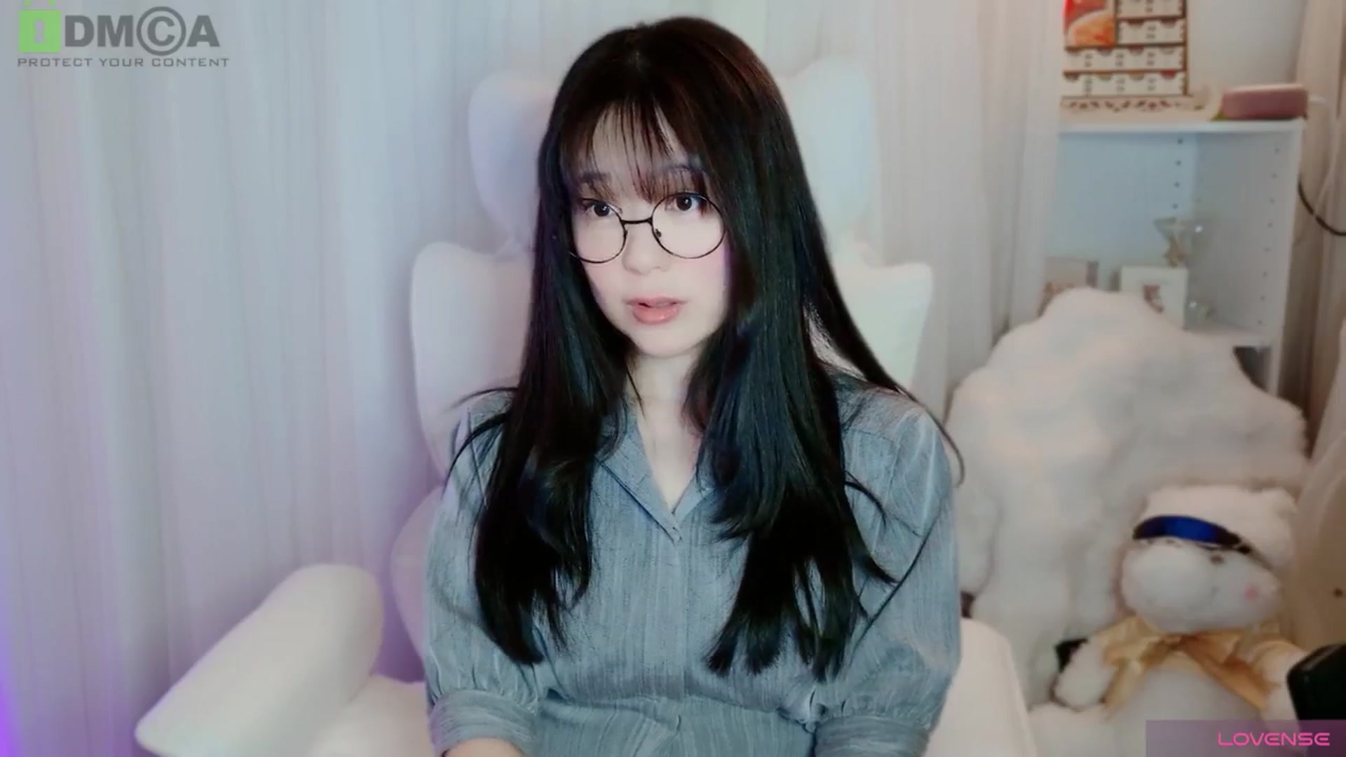 Gallery image thumbnail from meowtheworld's myfreecams stream on, 01/11/2026, 10:01 image 15 of 20