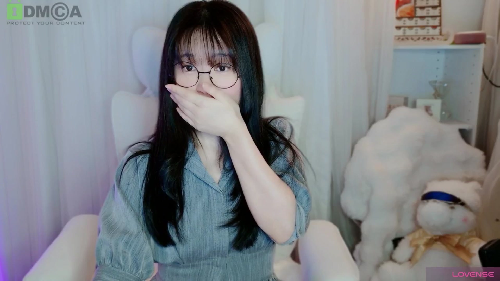 Gallery image thumbnail from meowtheworld's myfreecams stream on, 01/11/2026, 10:01 image 8 of 20