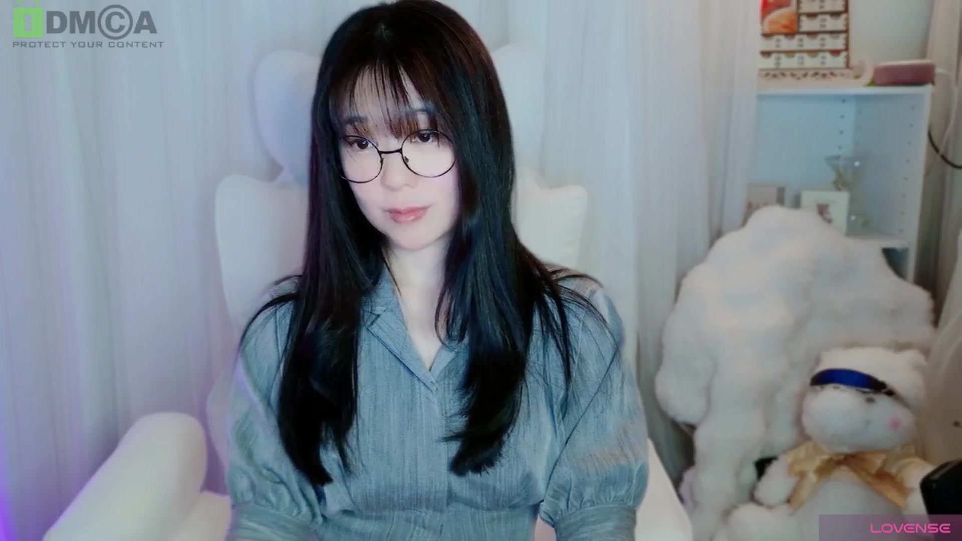 Gallery image thumbnail from meowtheworld's myfreecams stream on, 01/11/2026, 10:01 image 7 of 20
