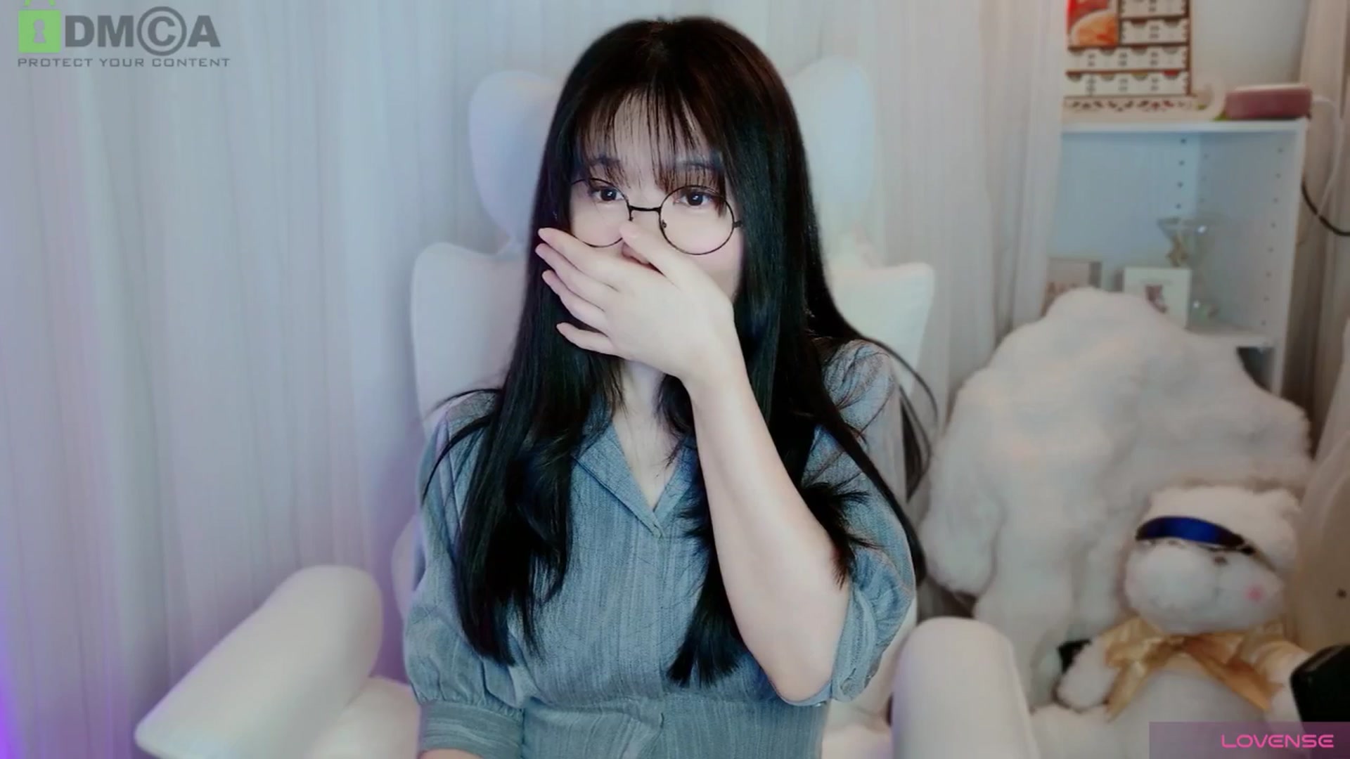 Gallery image thumbnail from meowtheworld's myfreecams stream on, 01/11/2026, 10:01 image 14 of 20