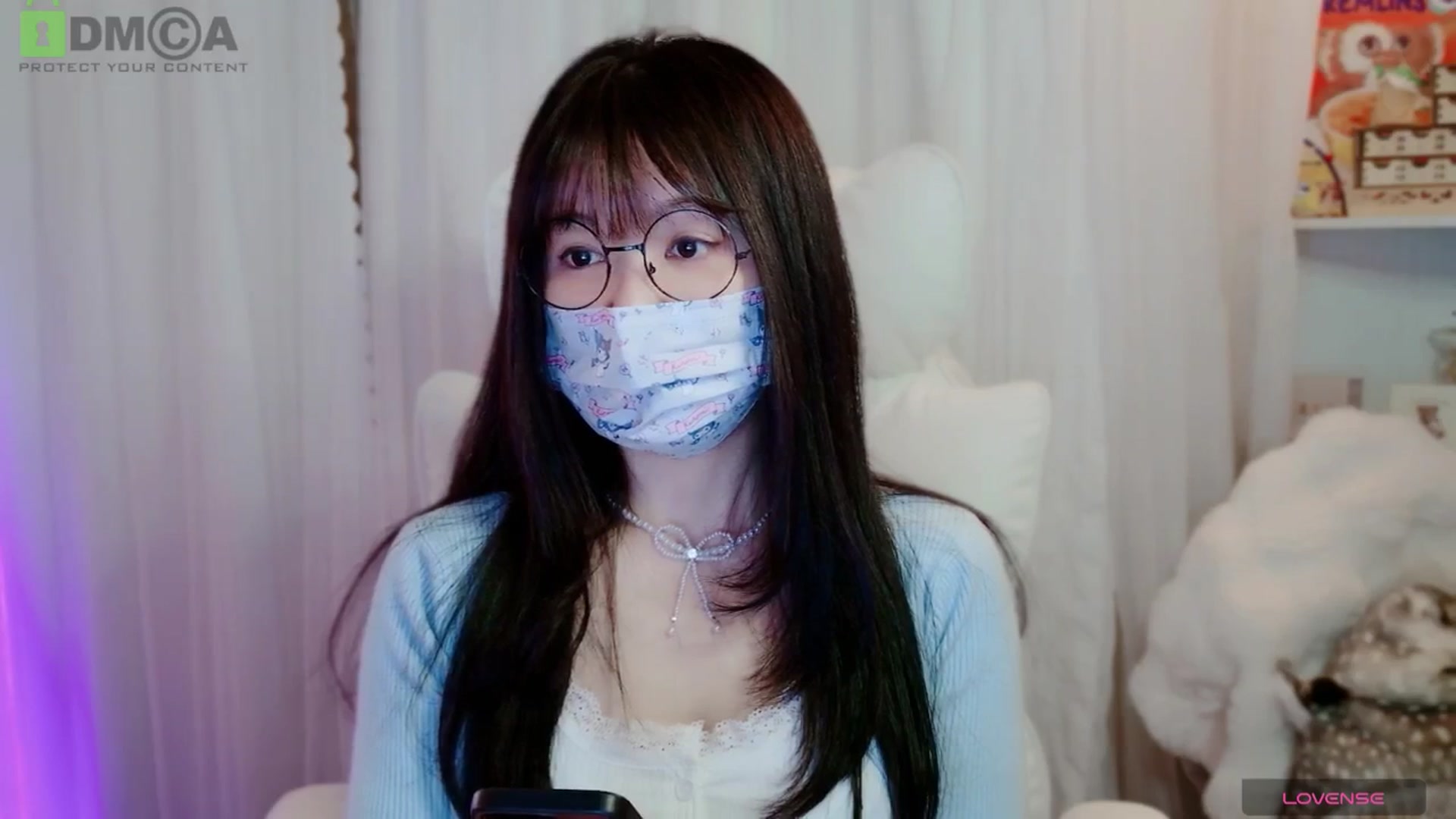 Gallery image thumbnail from meowtheworld's myfreecams stream on, 01/12/2026, 04:54 image 7 of 20