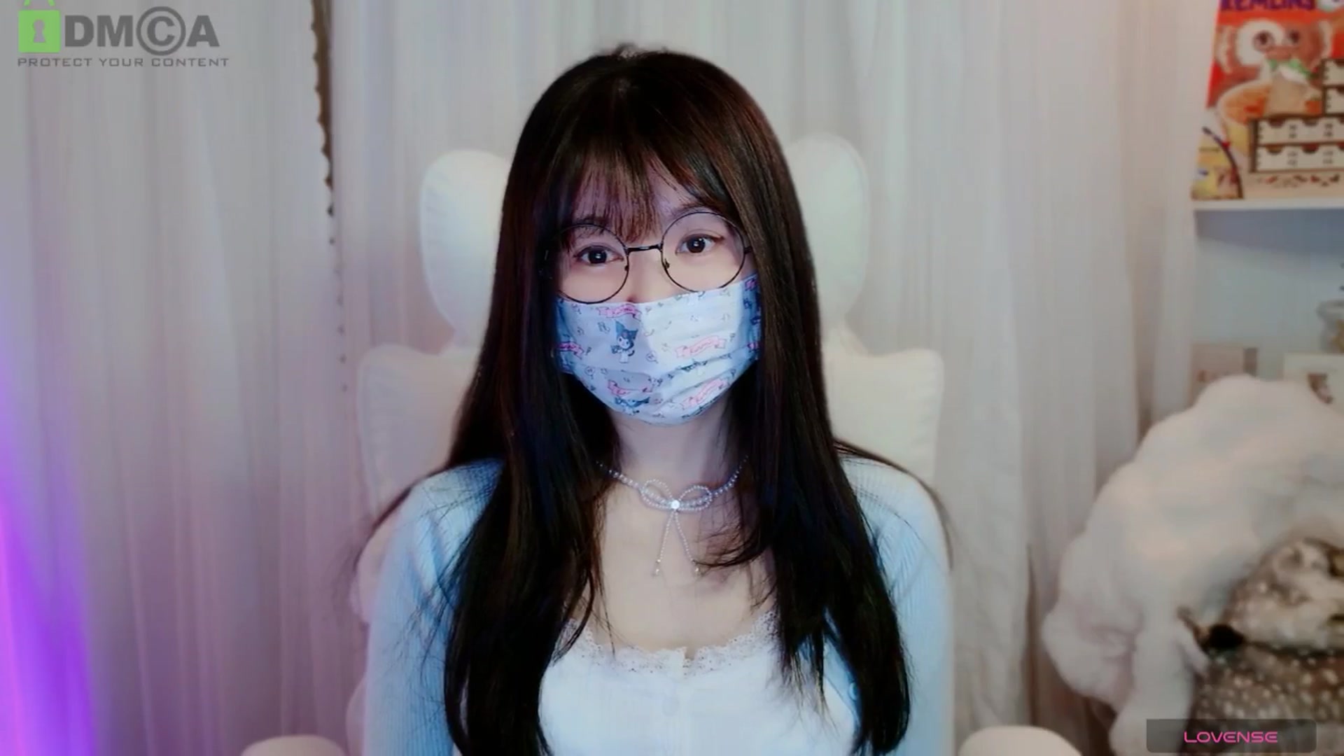 Gallery image thumbnail from meowtheworld's myfreecams stream on, 01/12/2026, 04:54 image 11 of 20