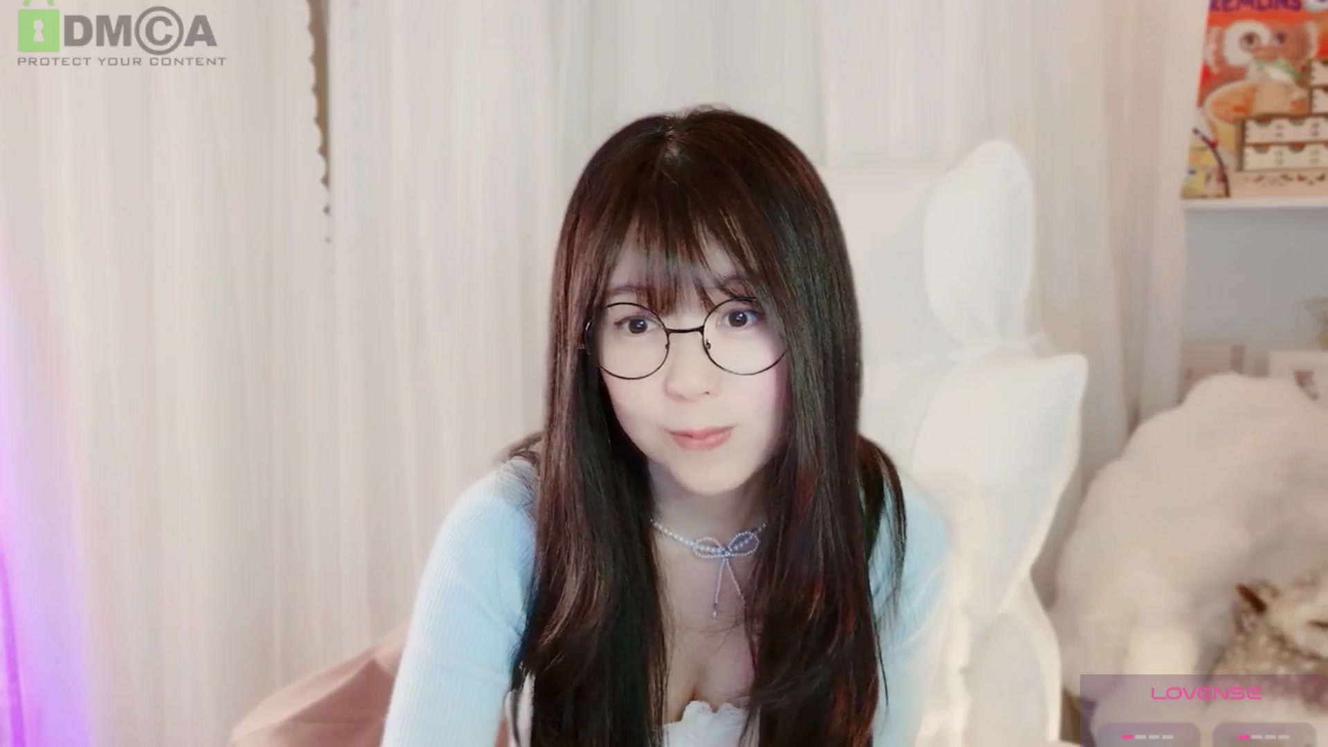 Gallery image thumbnail from meowtheworld's myfreecams stream on, 01/12/2026, 06:48 image 5 of 20