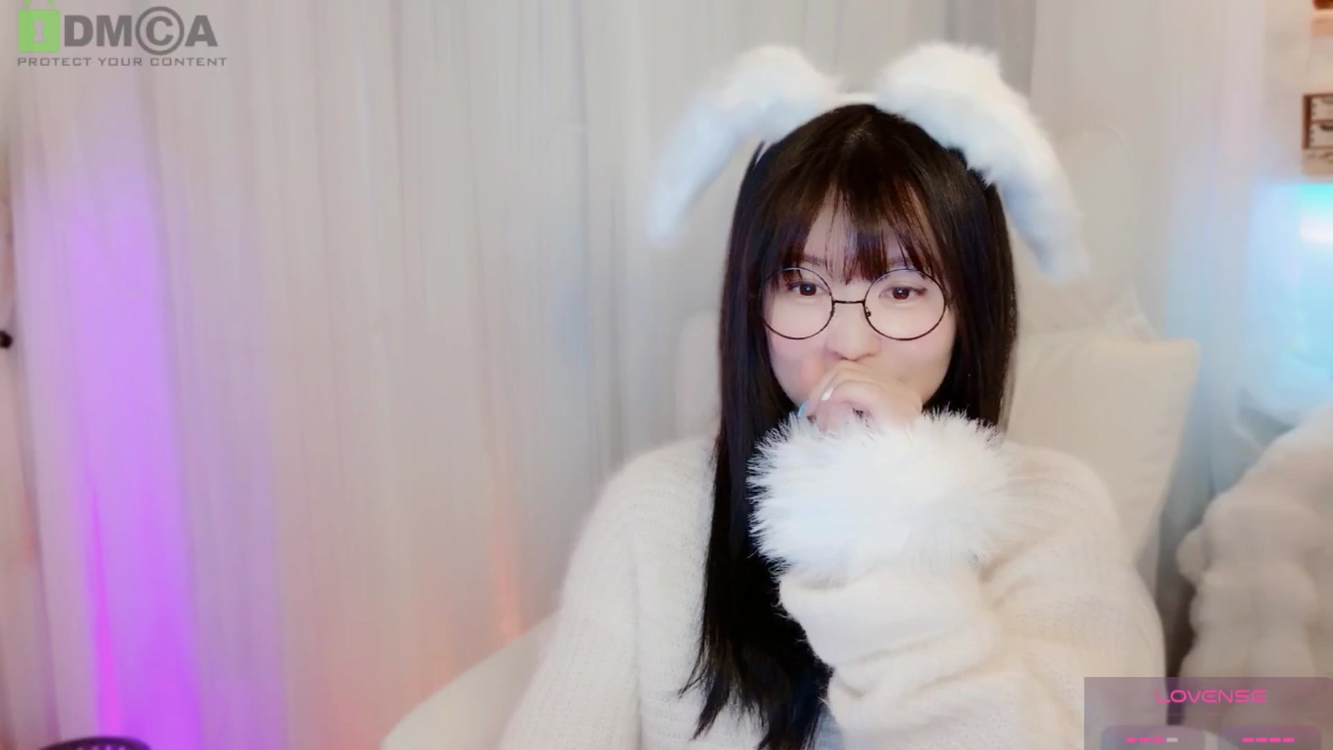 Gallery image thumbnail from meowtheworld's myfreecams stream on, 01/18/2026, 06:36 image 5 of 20