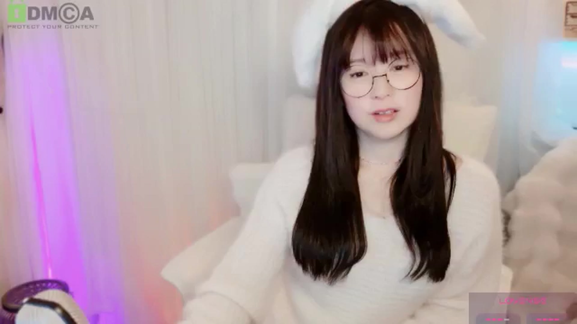 Gallery image thumbnail from meowtheworld's myfreecams stream on, 01/18/2026, 06:36 image 20 of 20