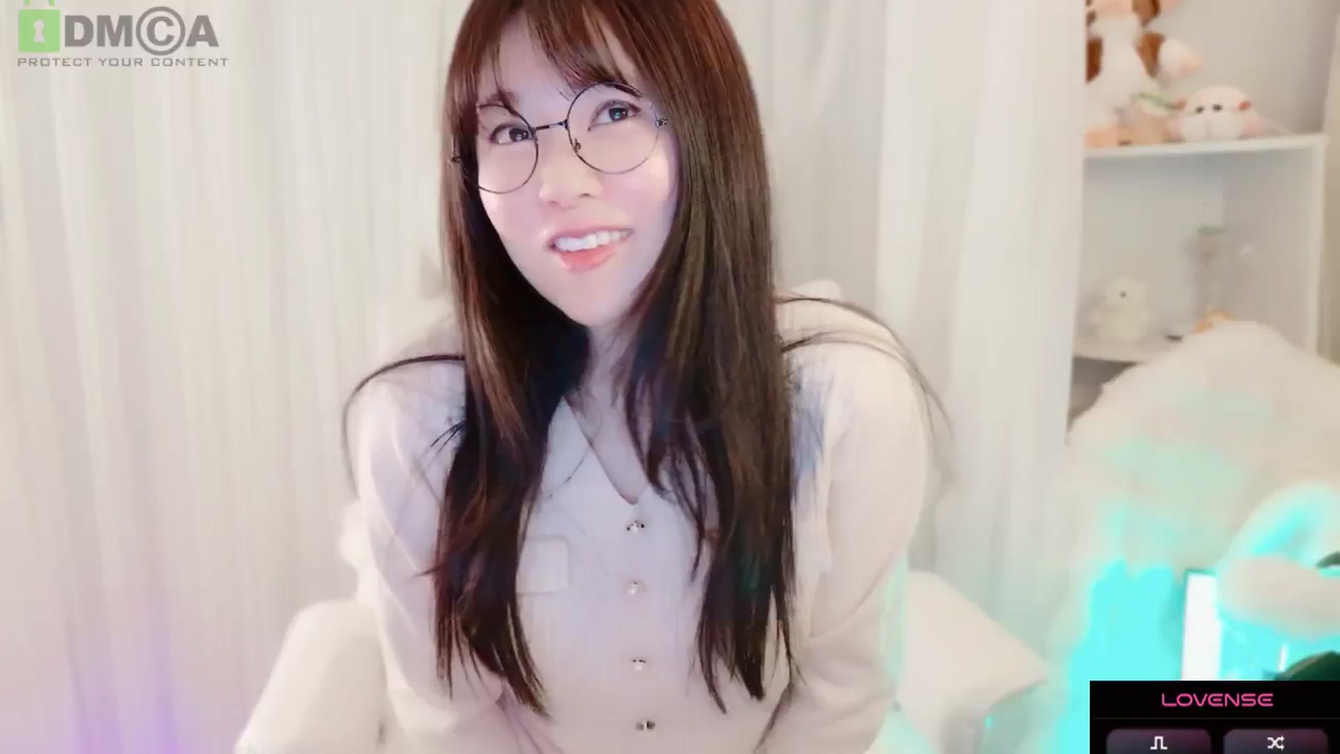 Gallery image thumbnail from meowtheworld's myfreecams stream on, 01/24/2026, 06:50 image 9 of 20