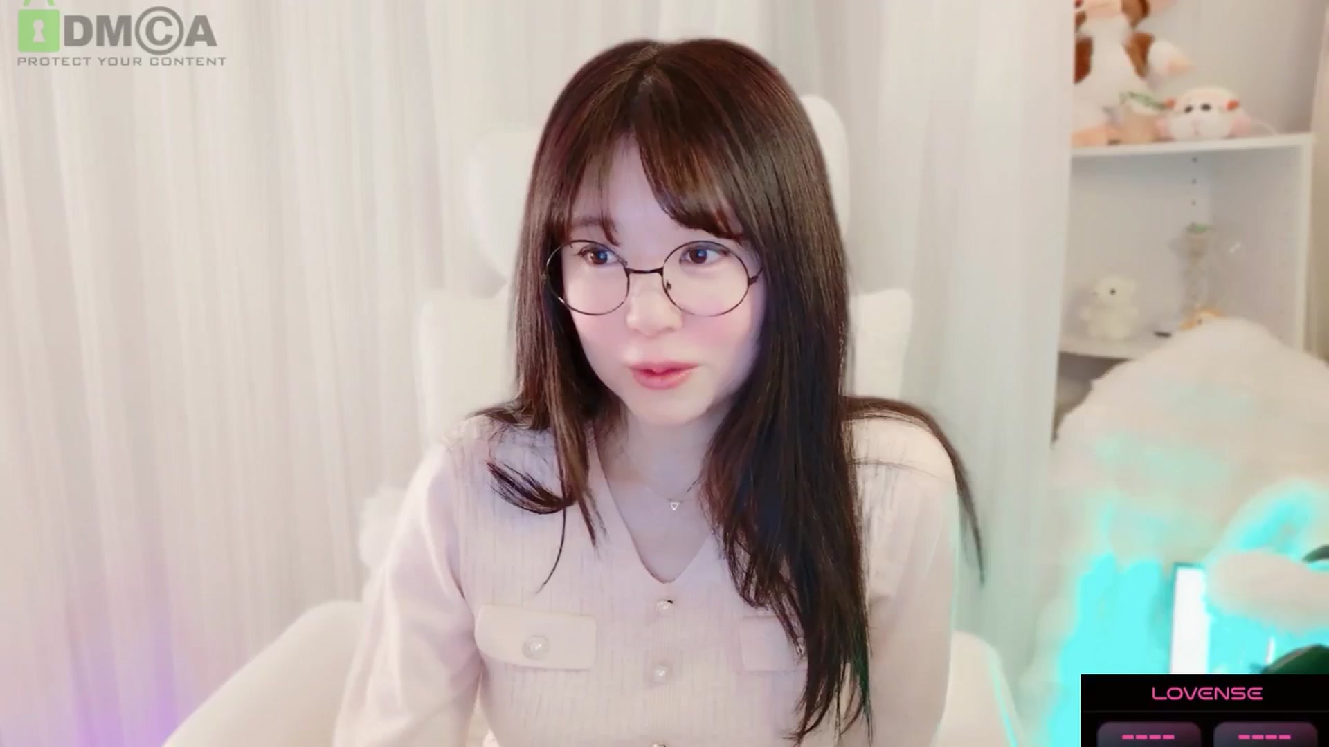 Gallery image thumbnail from meowtheworld's myfreecams stream on, 01/24/2026, 06:50 image 8 of 20