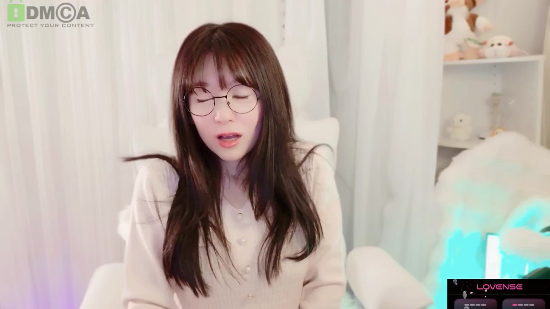 Gallery image thumbnail from meowtheworld's myfreecams stream on, 01/24/2026, 06:50 image 4 of 20
