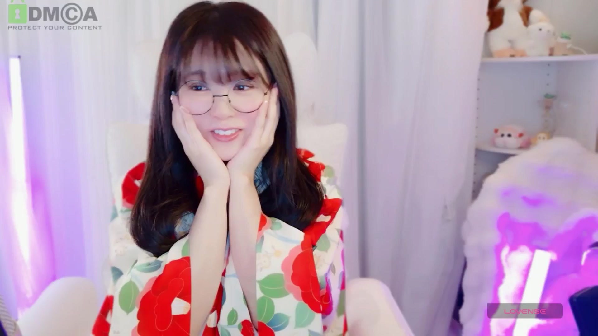 Gallery image thumbnail from meowtheworld's myfreecams stream on, 01/25/2026, 06:53 image 10 of 20