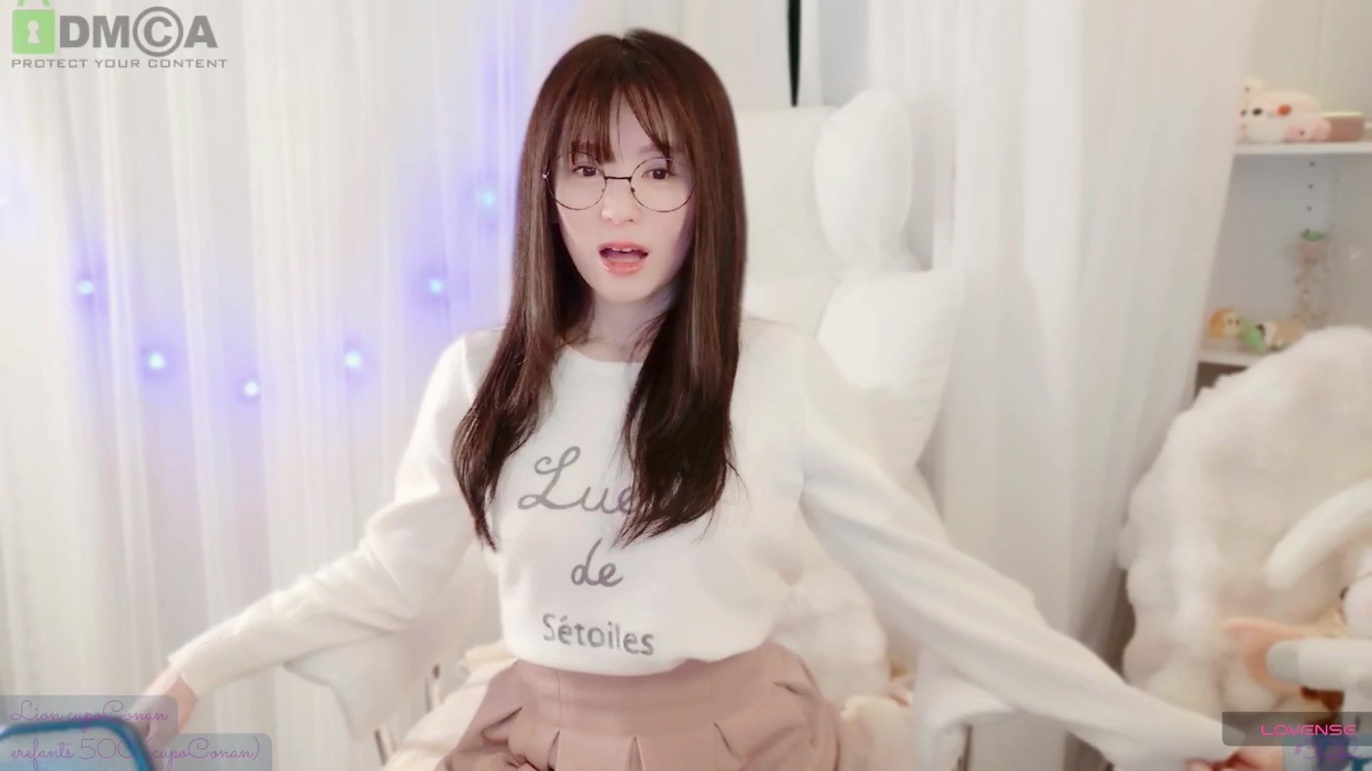 Gallery image thumbnail from meowtheworld's myfreecams stream on, 01/31/2026, 06:26 image 13 of 20