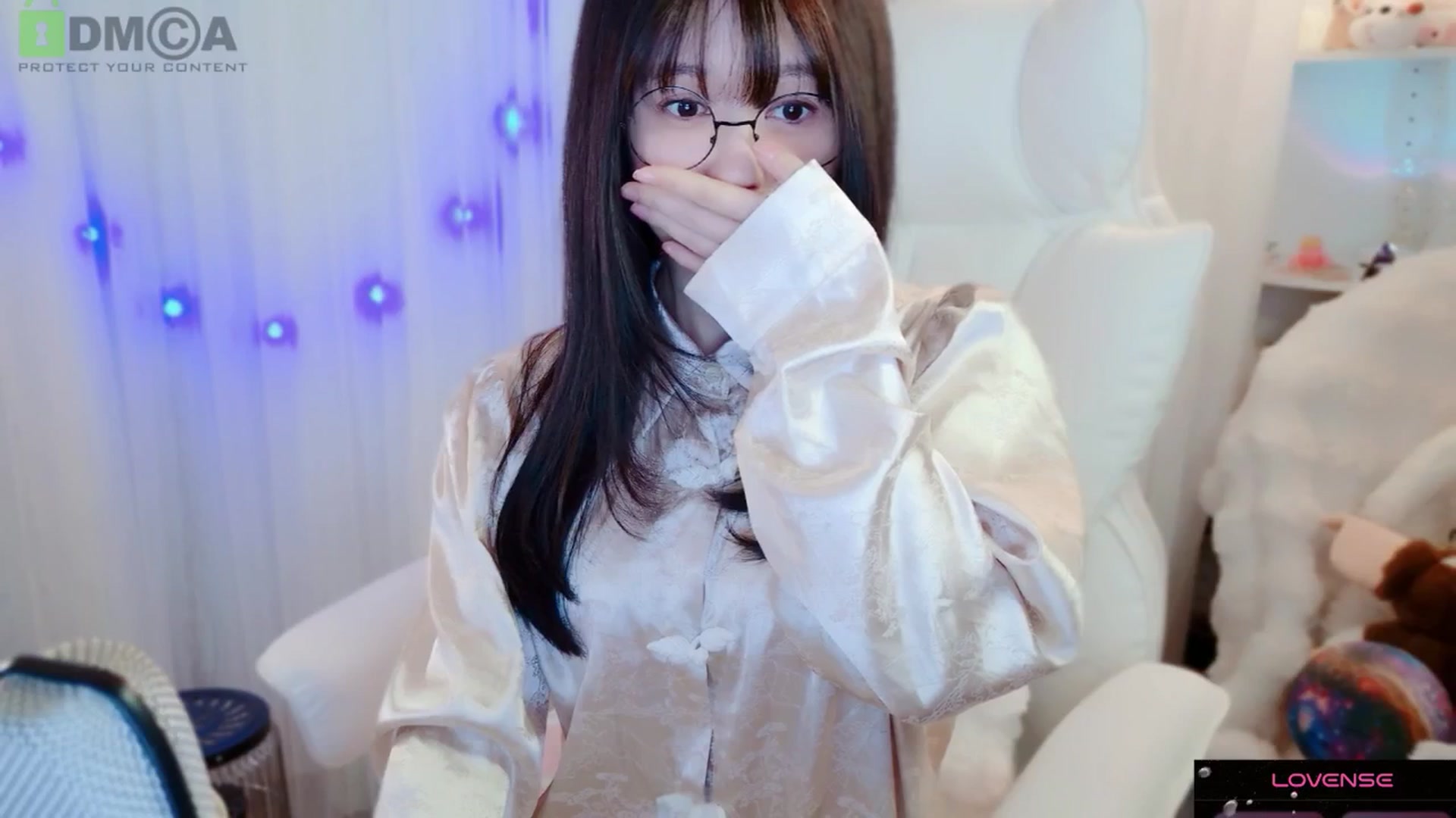 Gallery image thumbnail from meowtheworld's myfreecams stream on, 02/01/2026, 10:12 image 14 of 20