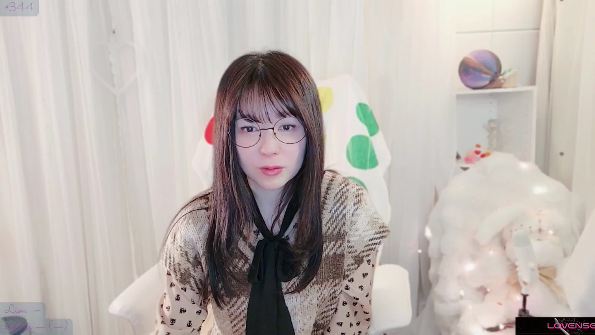 Gallery image thumbnail from meowtheworld's myfreecams stream on, 02/21/2026, 04:49 image 6 of 20