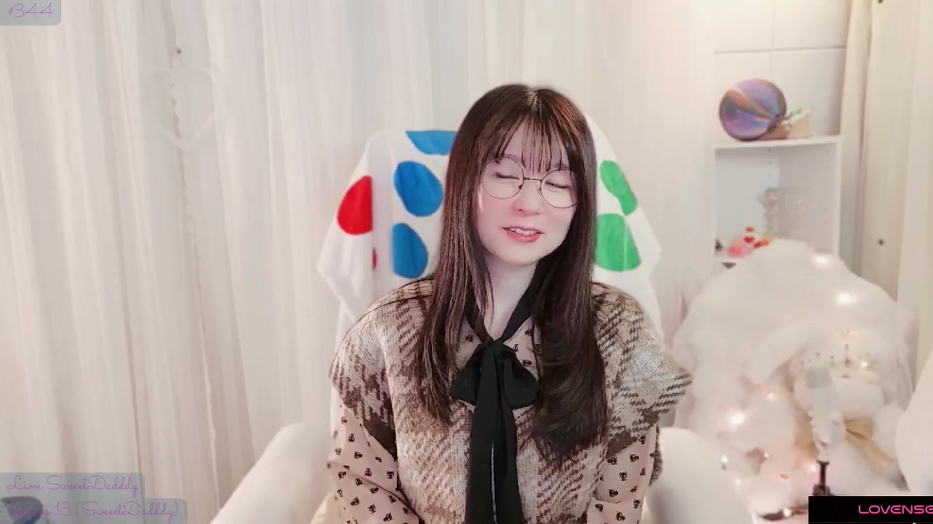 Gallery image thumbnail from meowtheworld's myfreecams stream on, 02/21/2026, 04:49 image 17 of 20