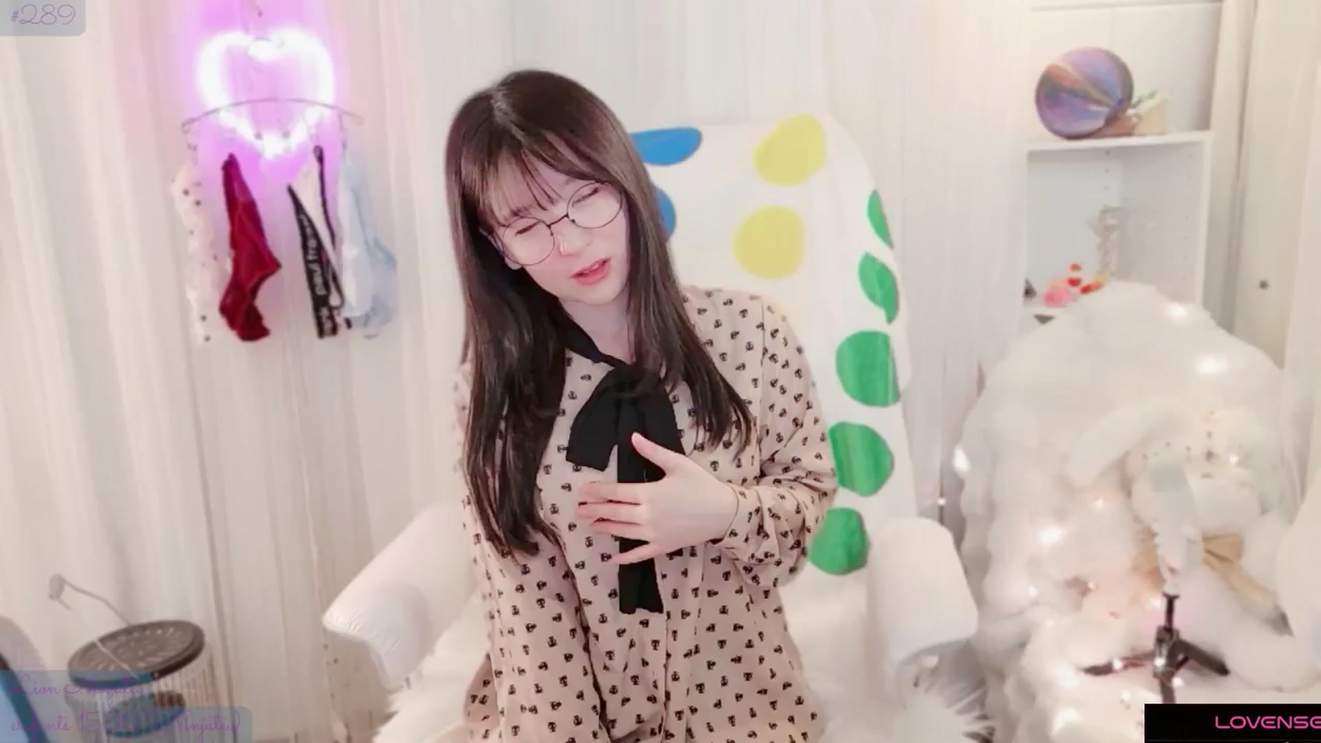 Gallery image thumbnail from meowtheworld's myfreecams stream on, 02/21/2026, 06:10 image 20 of 20