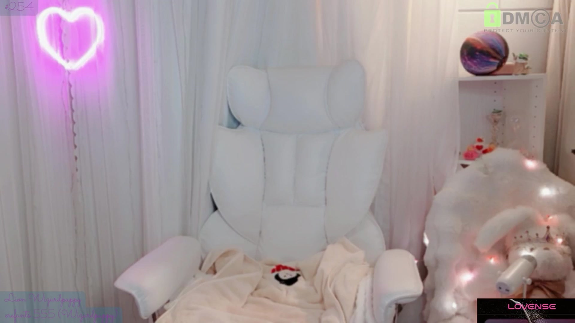 Gallery image thumbnail from meowtheworld's myfreecams stream on, 02/22/2026, 05:44 image 1 of 20