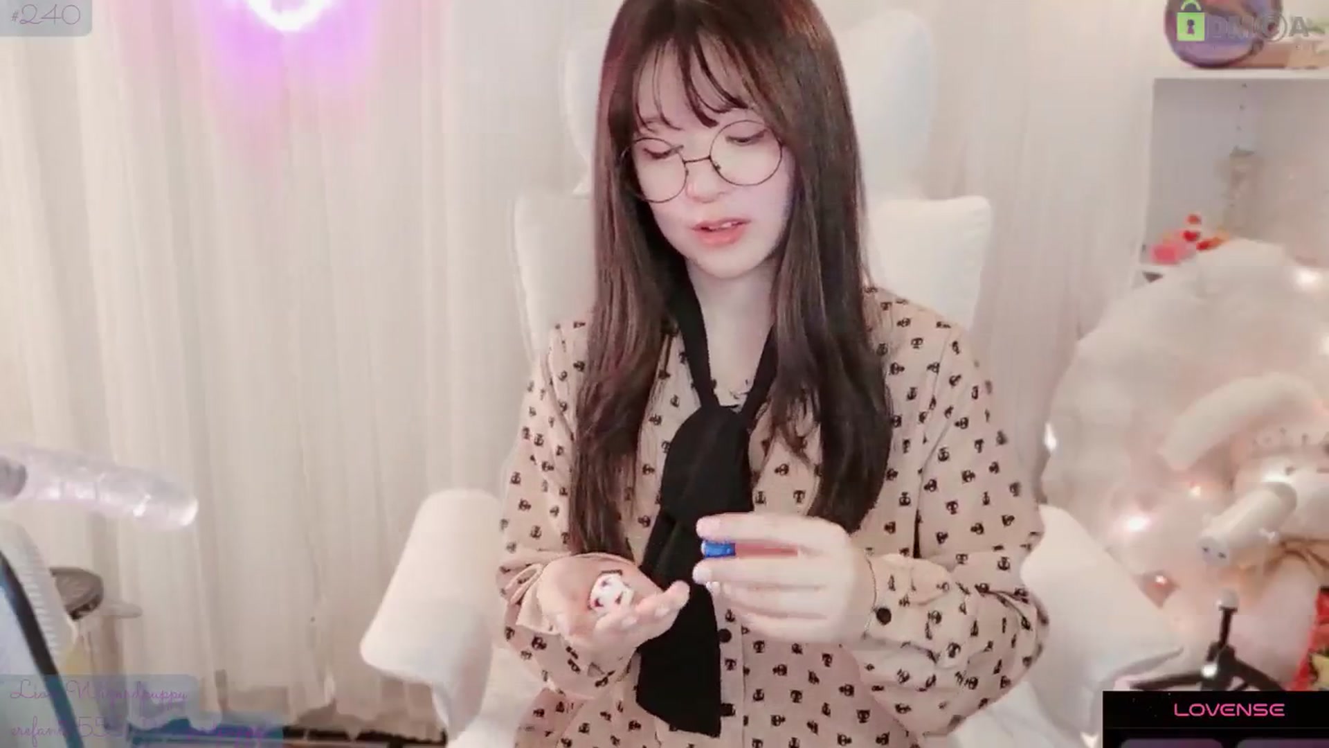 Gallery image thumbnail from meowtheworld's myfreecams stream on, 02/22/2026, 08:38 image 2 of 20