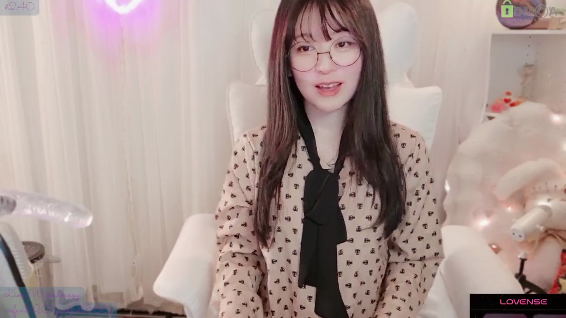 Gallery image thumbnail from meowtheworld's myfreecams stream on, 02/22/2026, 08:38 image 20 of 20
