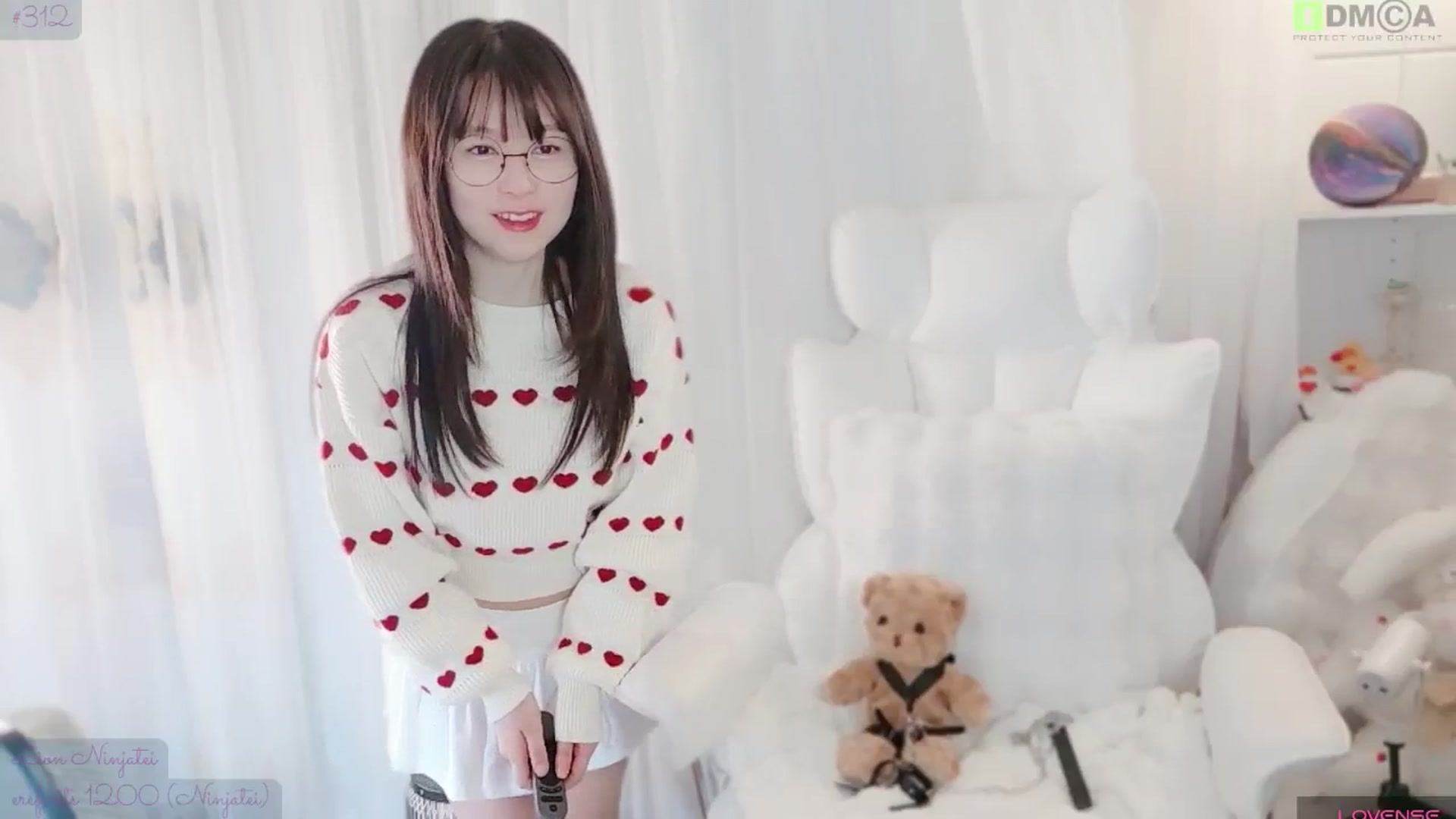 Gallery image thumbnail from meowtheworld's myfreecams stream on, 02/28/2026, 06:15 image 6 of 20