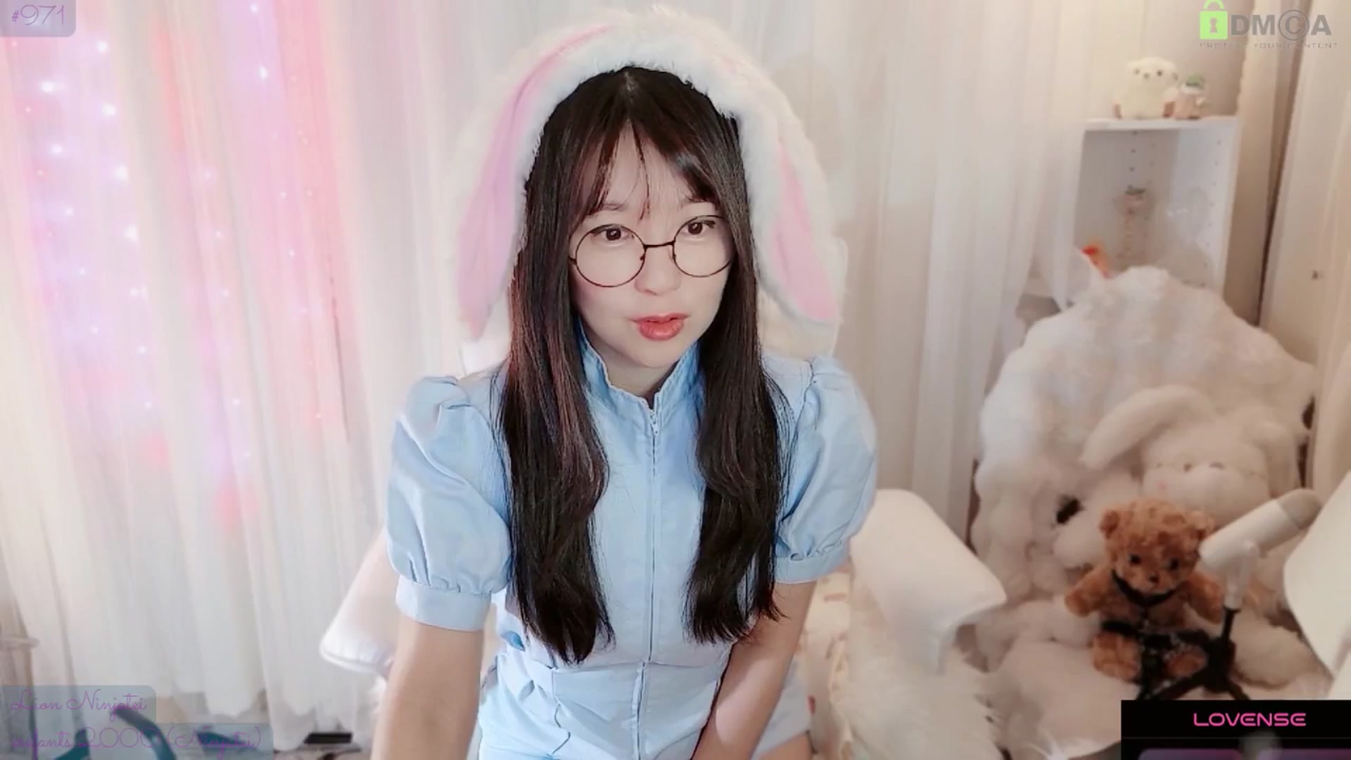 Gallery image thumbnail from meowtheworld's myfreecams stream on, 03/07/2026, 05:54 image 4 of 20