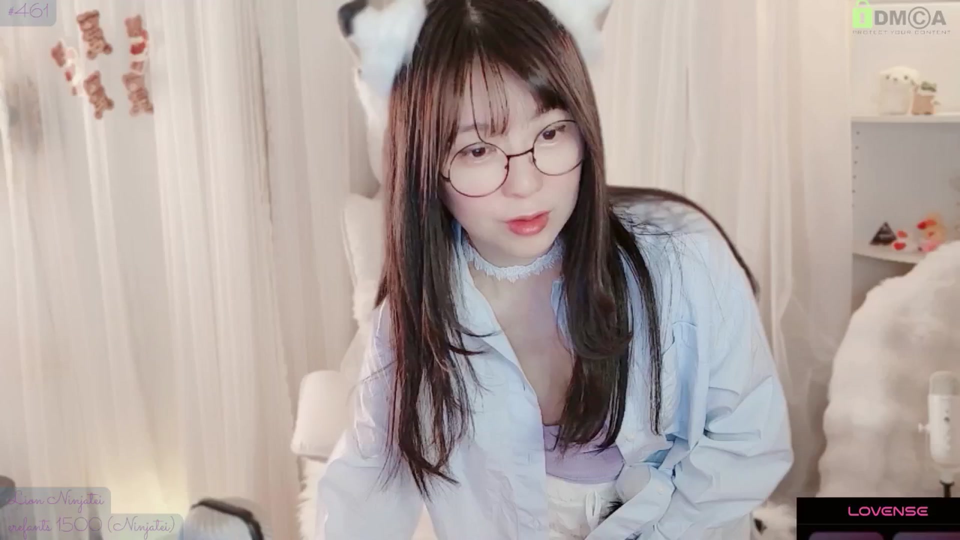 Gallery image thumbnail from meowtheworld's myfreecams stream on, 03/08/2026, 06:54 image 18 of 20