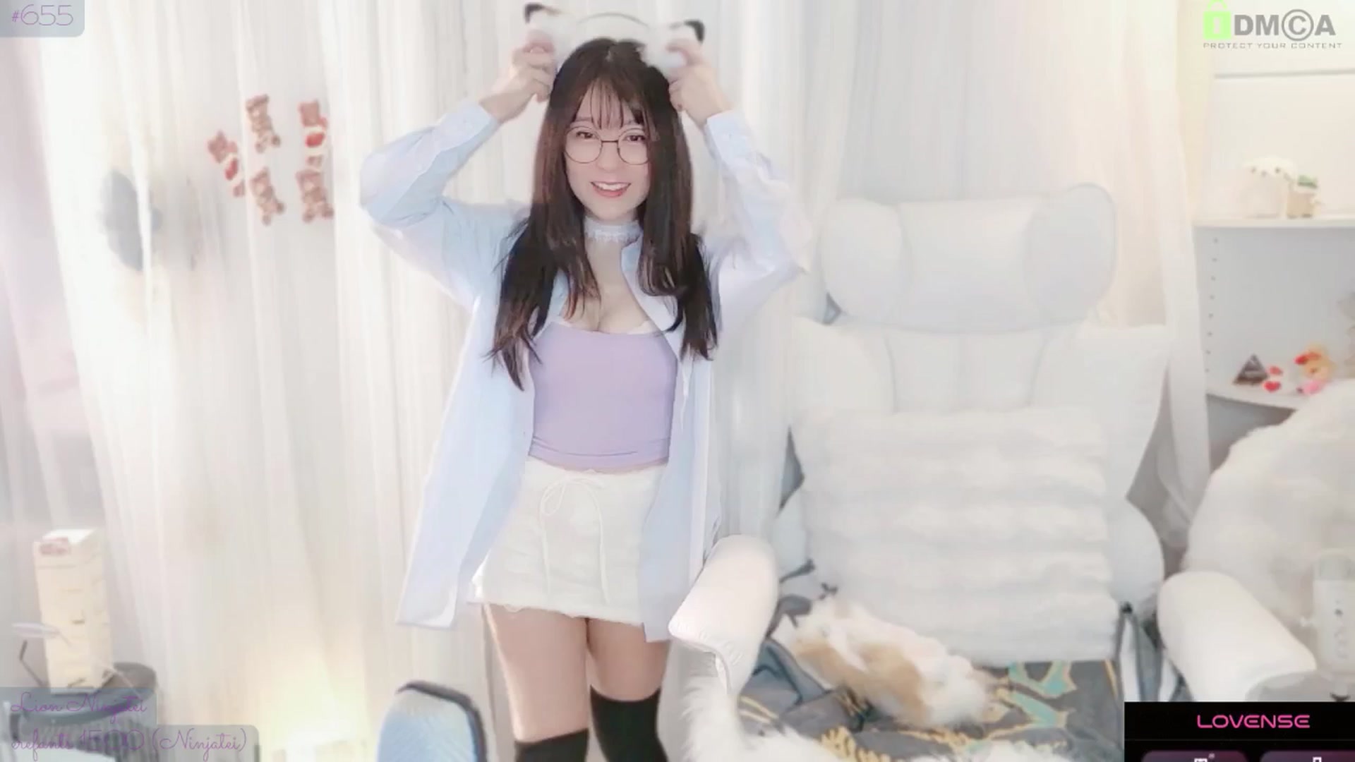 Gallery image thumbnail from meowtheworld's myfreecams stream on, 03/08/2026, 06:54 image 5 of 20
