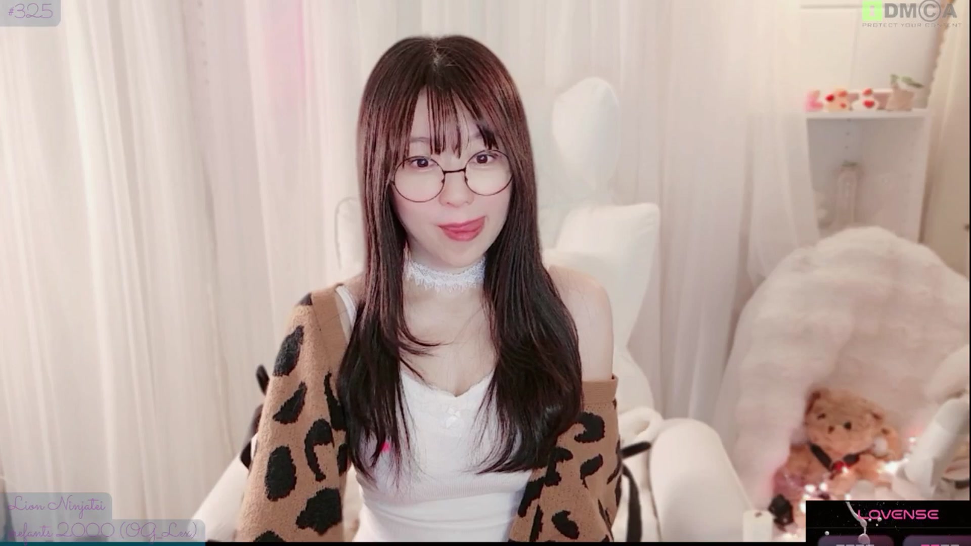 Gallery image thumbnail from meowtheworld's myfreecams stream on, 03/15/2026, 06:50 image 14 of 20