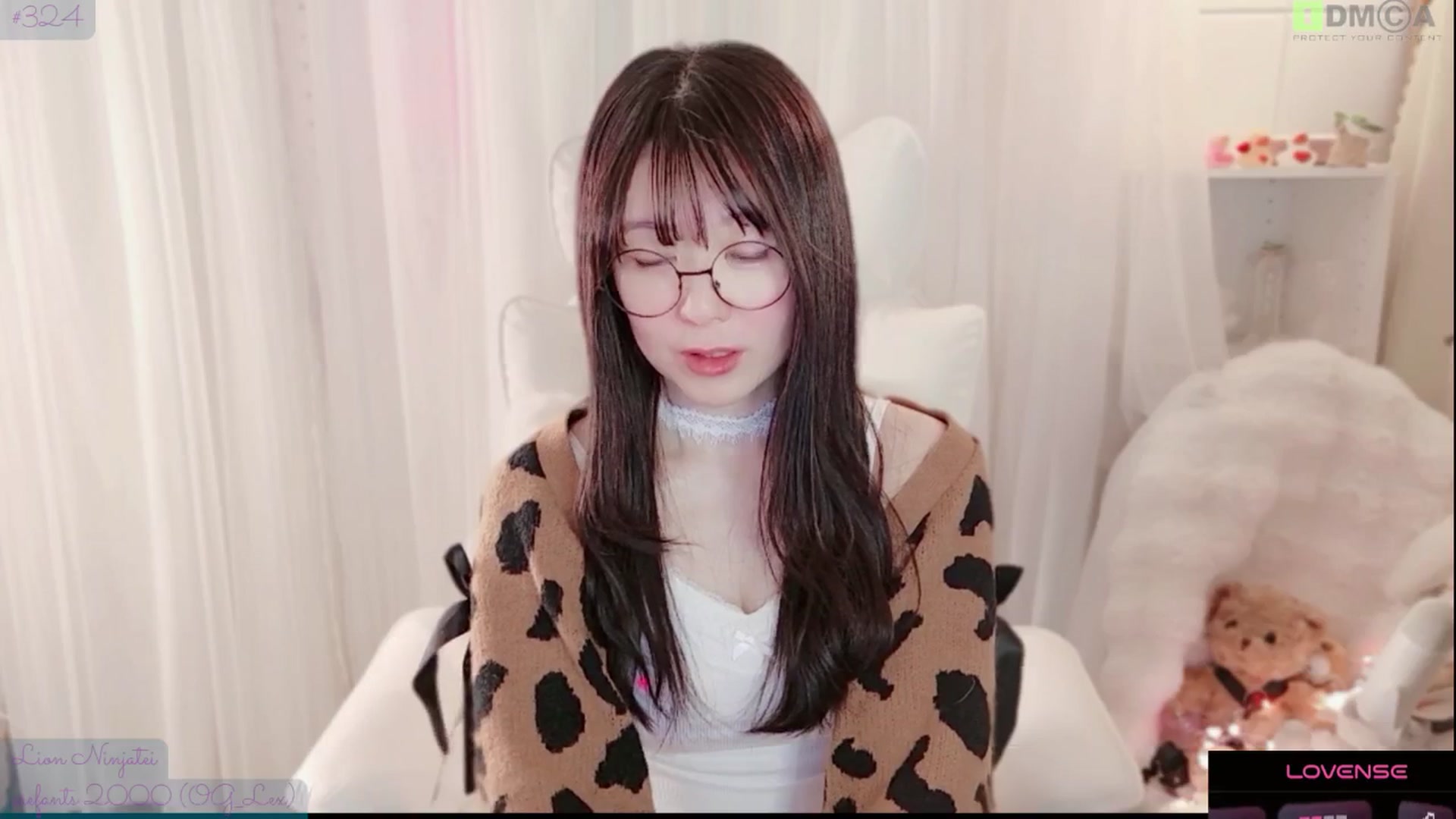 Gallery image thumbnail from meowtheworld's myfreecams stream on, 03/15/2026, 06:50 image 13 of 20