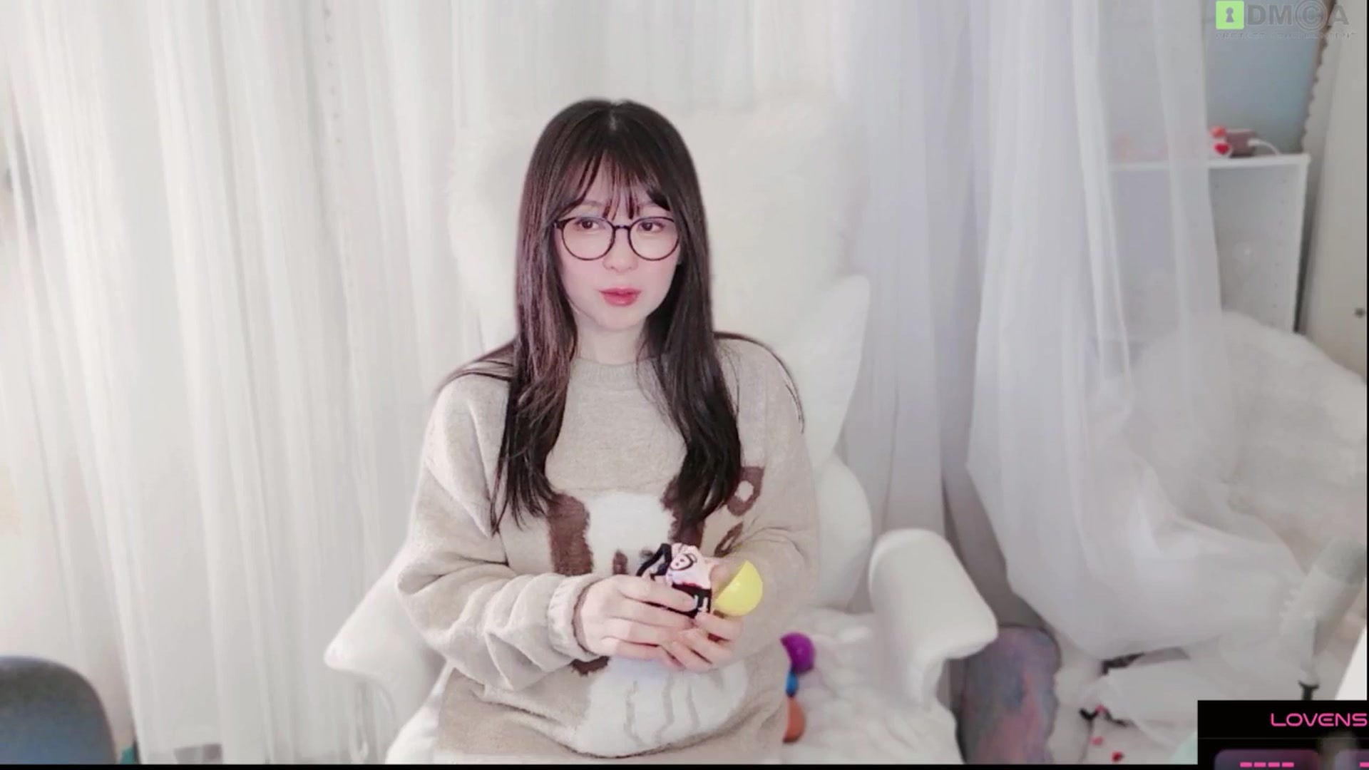 Gallery image thumbnail from meowtheworld's myfreecams stream on, 03/20/2026, 16:08 image 18 of 20