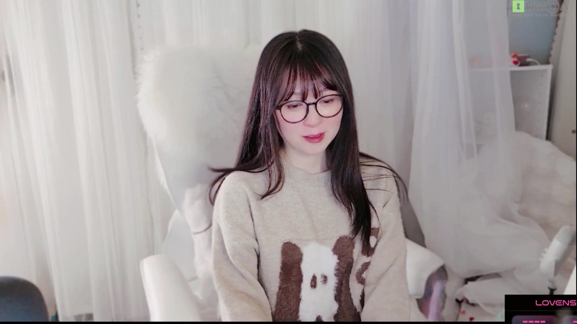 Gallery image thumbnail from meowtheworld's myfreecams stream on, 03/20/2026, 16:08 image 17 of 20