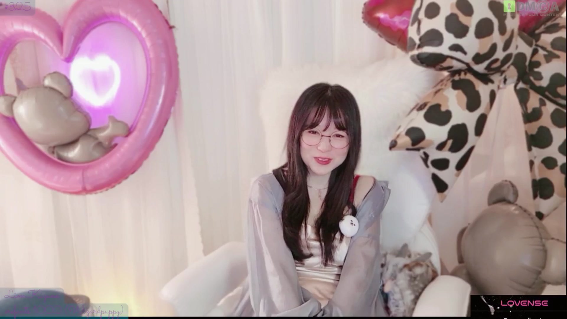 Gallery image thumbnail from meowtheworld's myfreecams stream on, 03/21/2026, 05:55 image 17 of 20