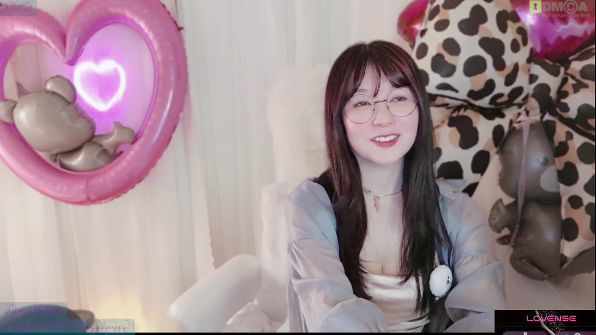 Gallery image thumbnail from meowtheworld's myfreecams stream on, 03/21/2026, 05:55 image 14 of 20