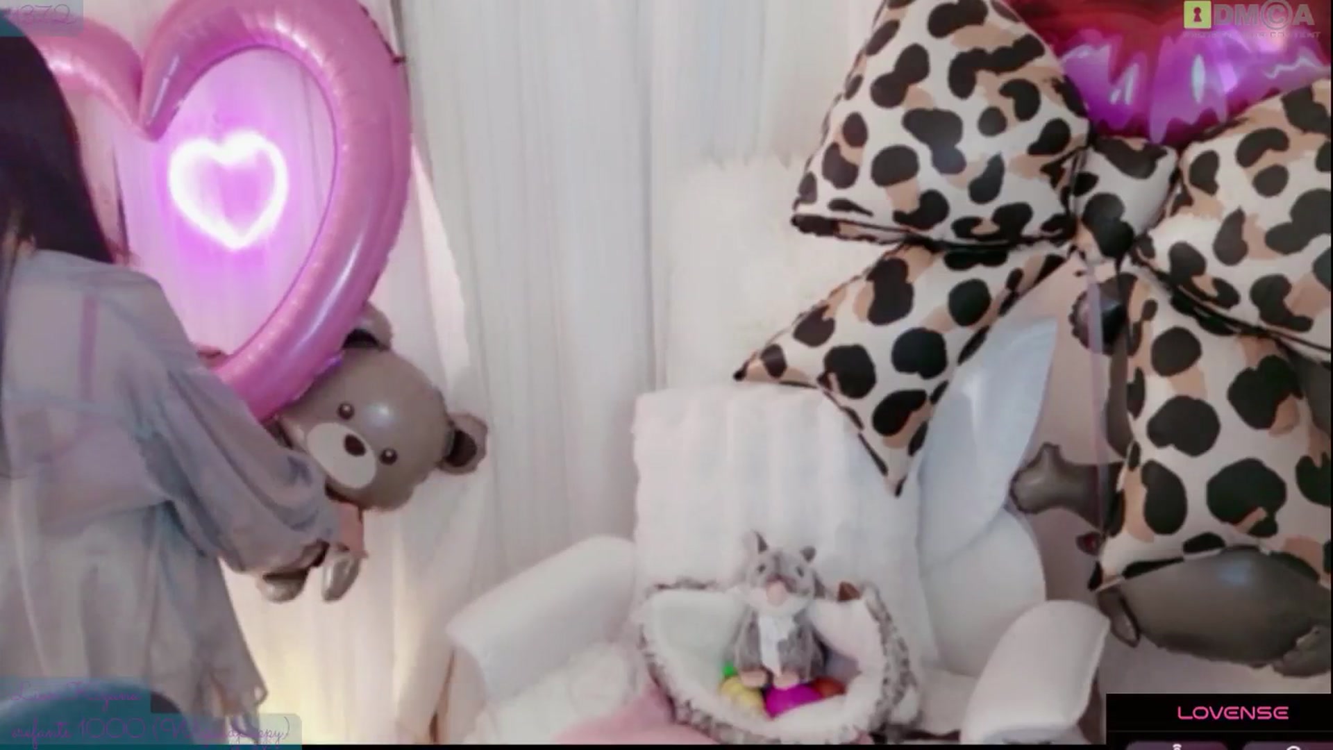 Gallery image thumbnail from meowtheworld's myfreecams stream on, 03/21/2026, 05:55 image 11 of 20