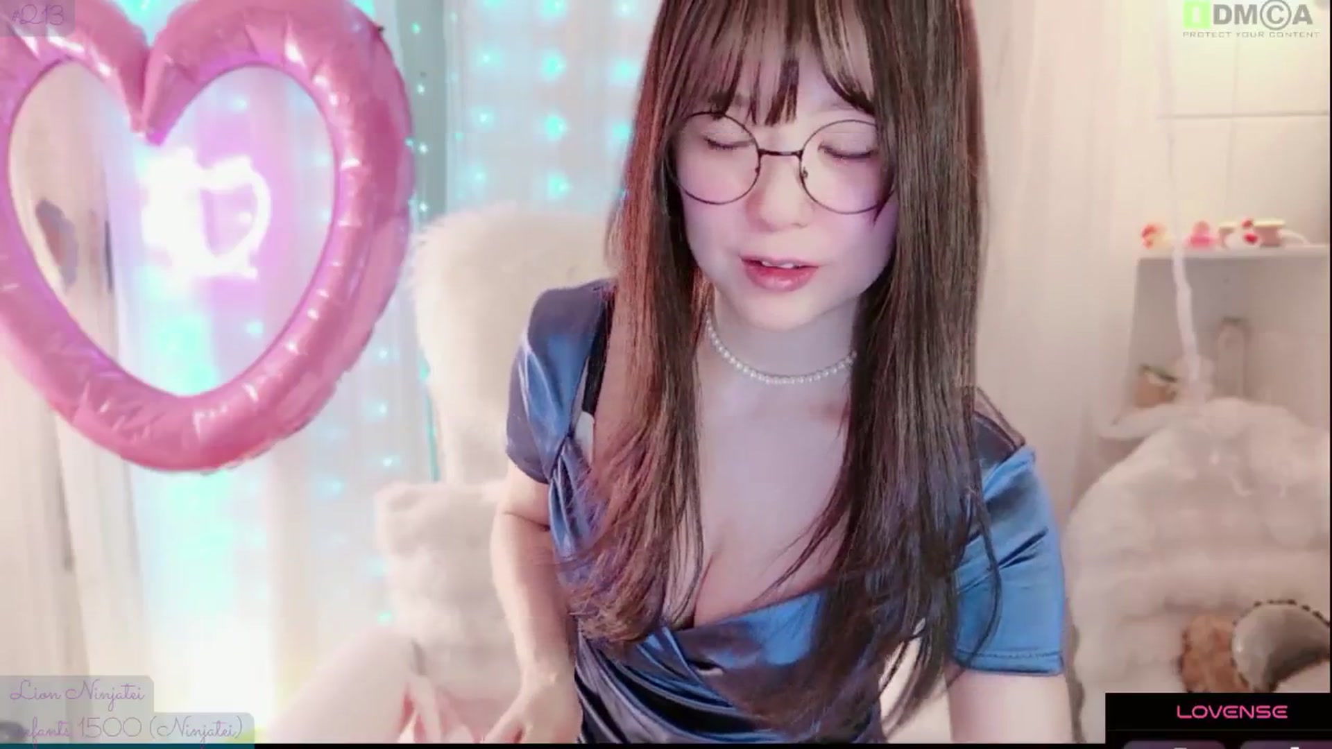 Gallery image thumbnail from meowtheworld's myfreecams stream on, 03/22/2026, 05:51 image 14 of 20