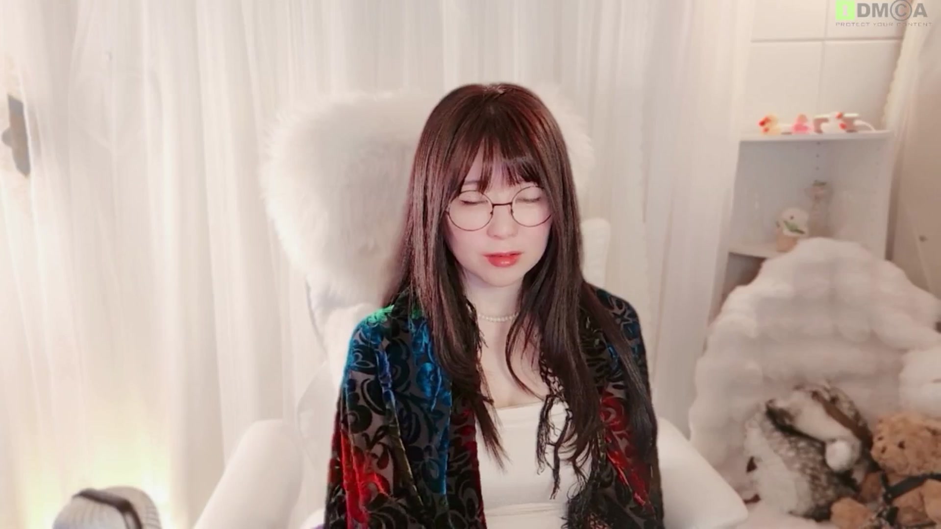Gallery image thumbnail from meowtheworld's myfreecams stream on, 03/28/2026, 05:13 image 17 of 20