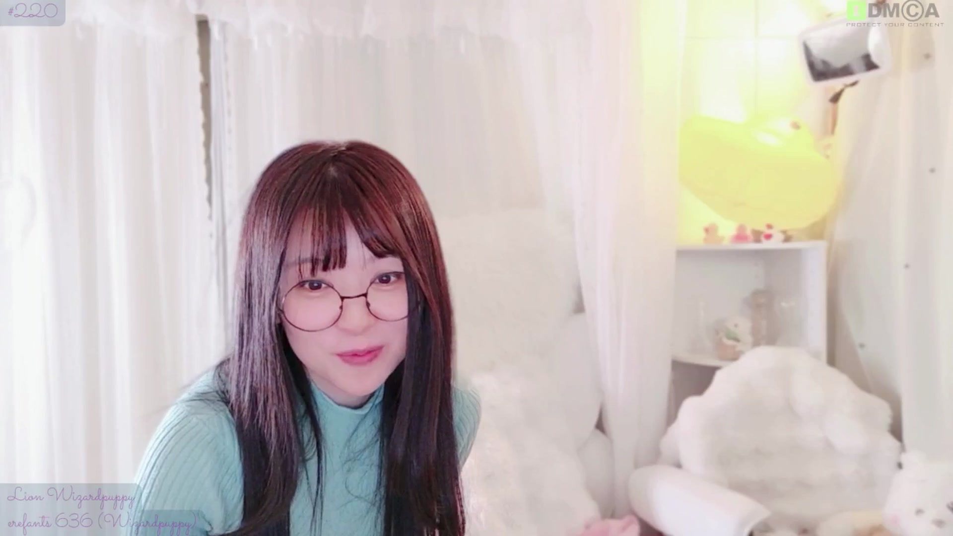 Gallery image thumbnail from meowtheworld's myfreecams stream on, 03/29/2026, 18:03 image 10 of 20