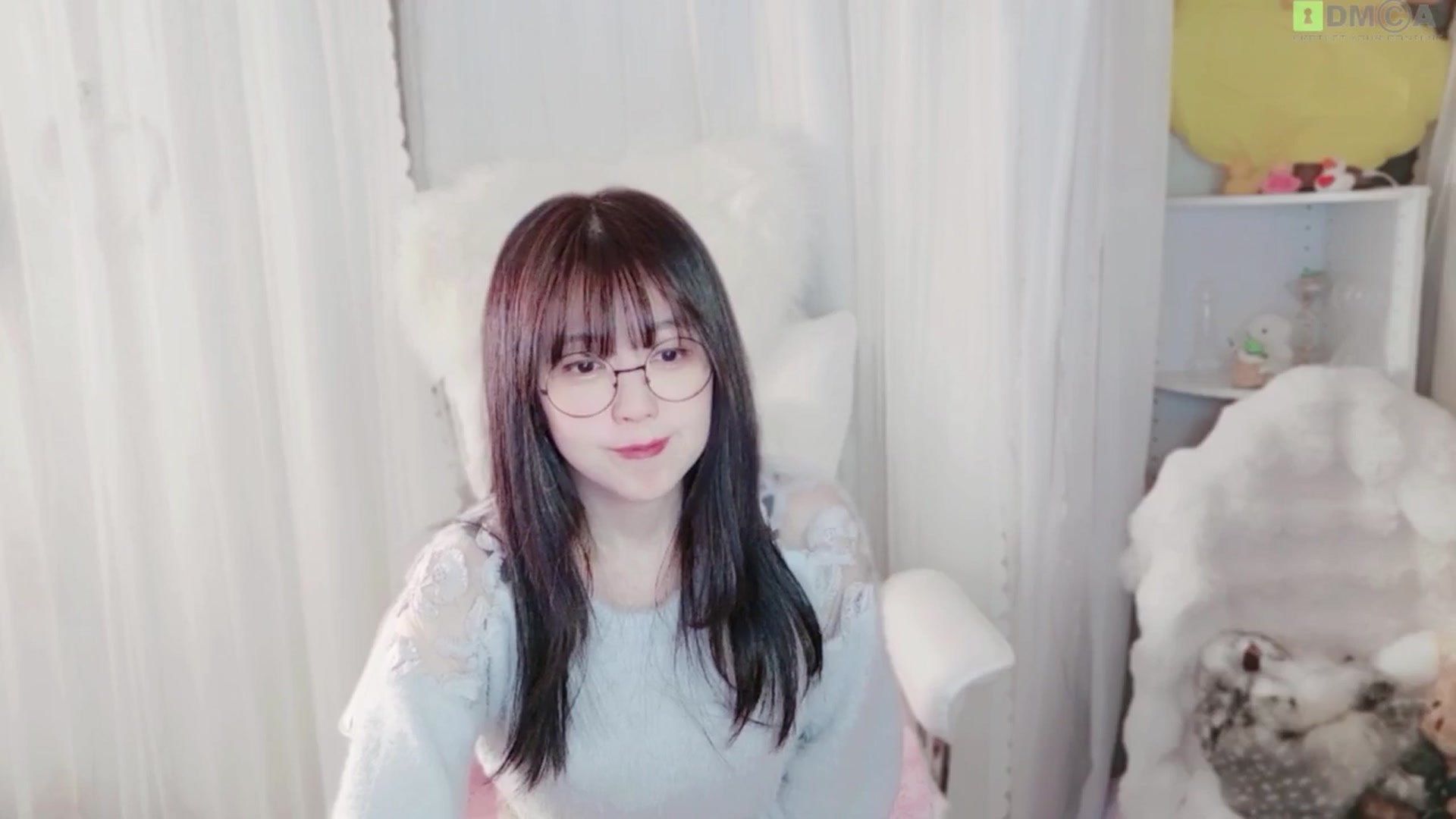 Gallery image thumbnail from meowtheworld's myfreecams stream on, 04/02/2026, 15:40 image 14 of 20