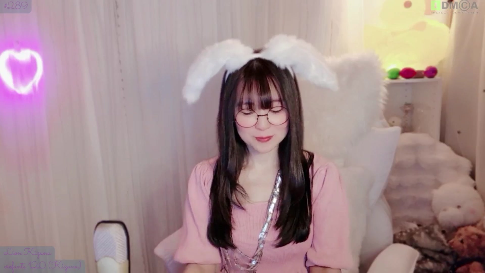 Gallery image thumbnail from meowtheworld's myfreecams stream on, 04/04/2026, 06:33 image 7 of 20