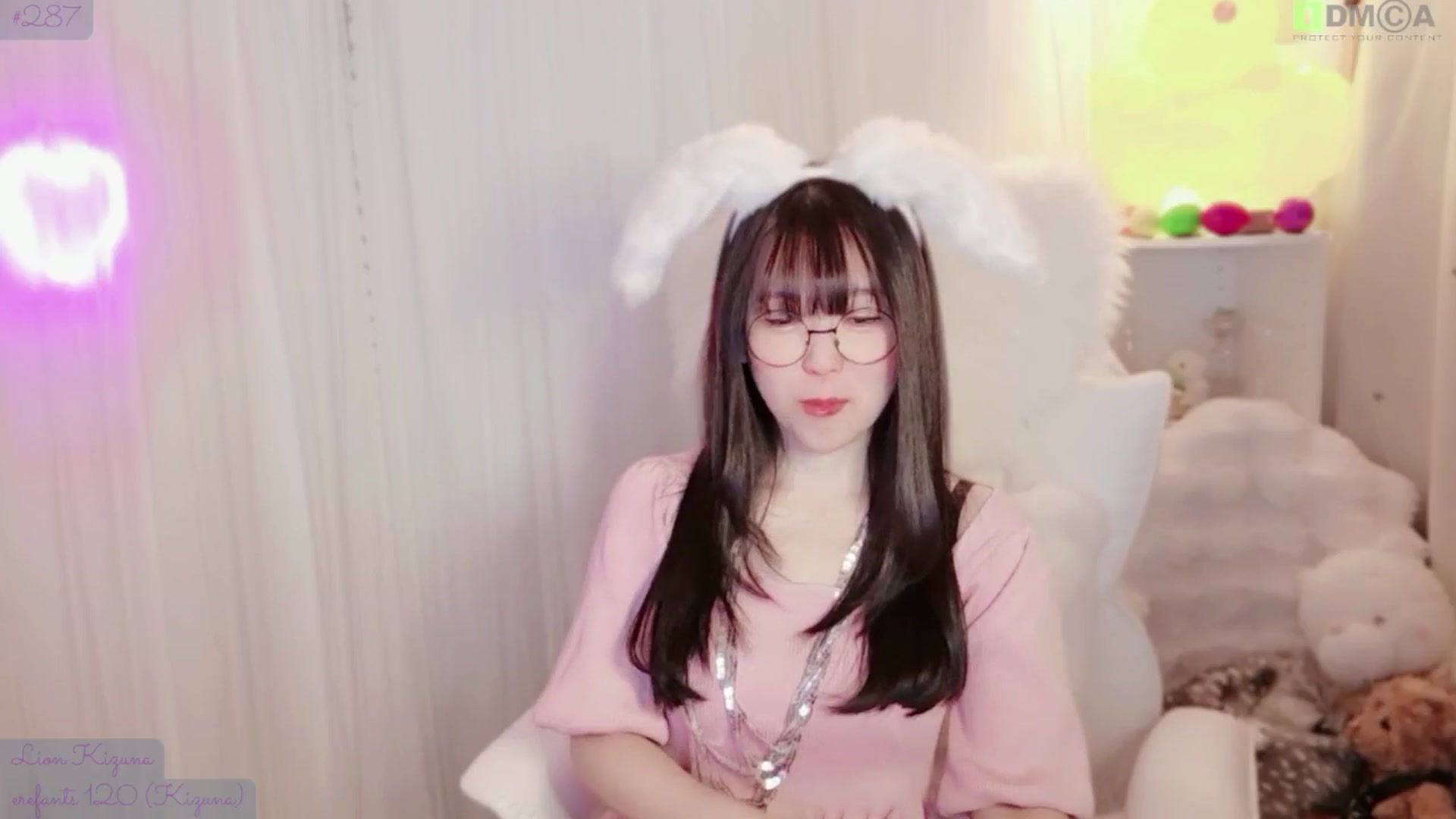 Gallery image thumbnail from meowtheworld's myfreecams stream on, 04/04/2026, 06:33 image 5 of 20